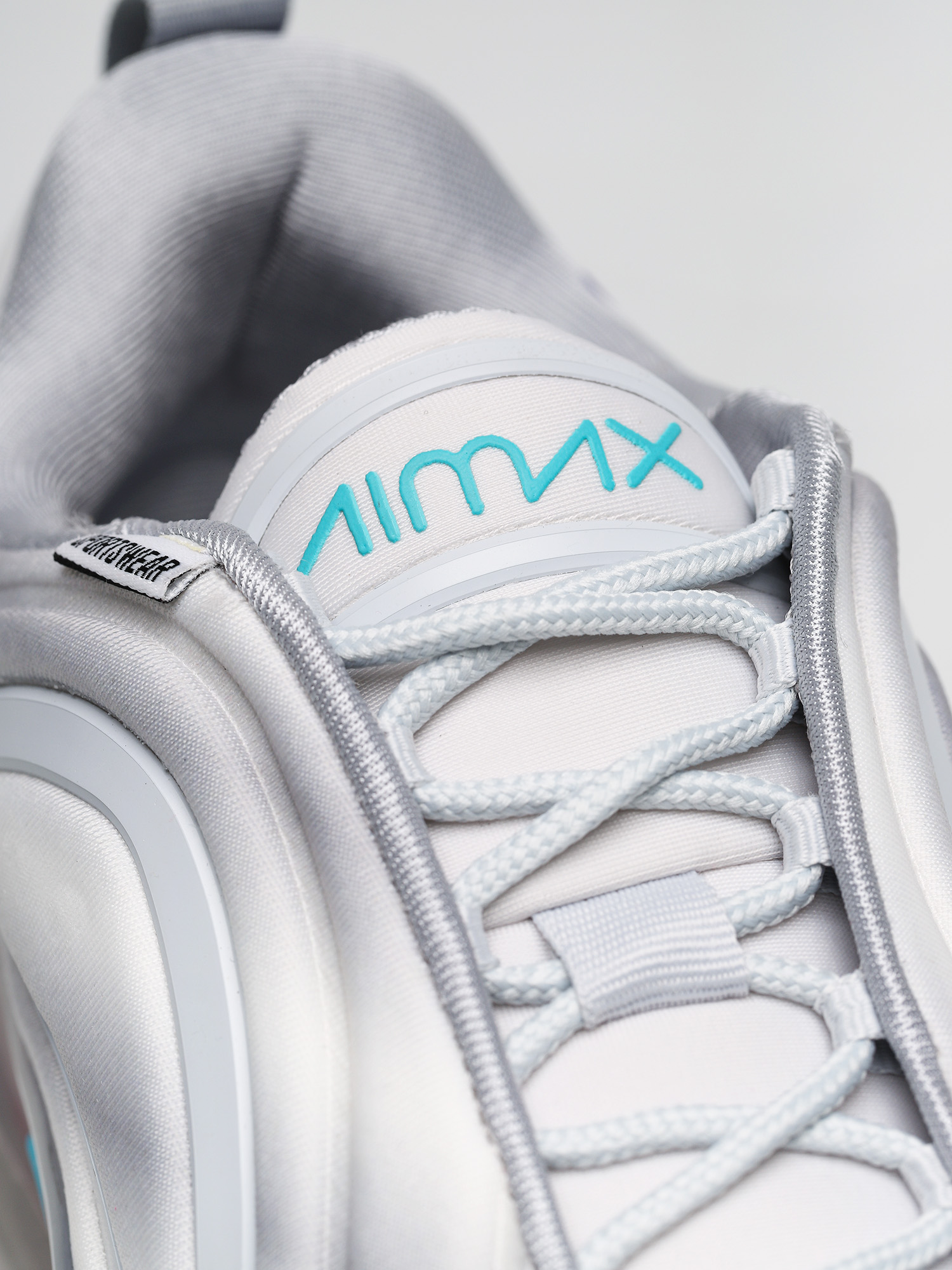 Pantofi Nike Air Max 720 (wolf grey/teal nebula red orbit white)