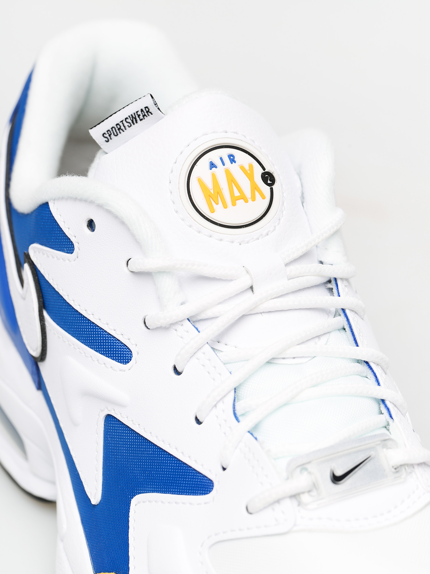 Pantofi Nike Air Max2 Light Prm (white/white university gold game royal)