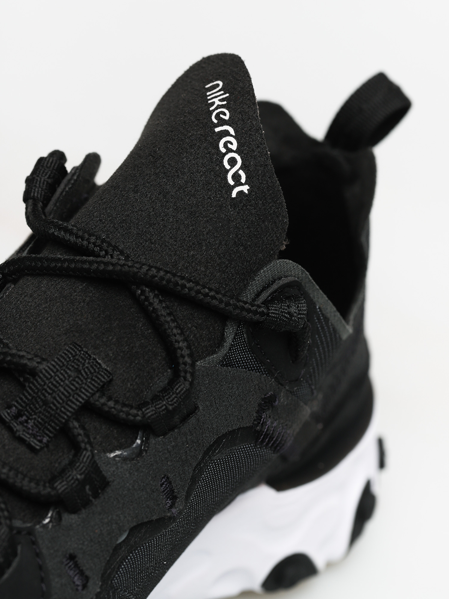 Pantofi Nike React Element 55 Wmn (black/white)