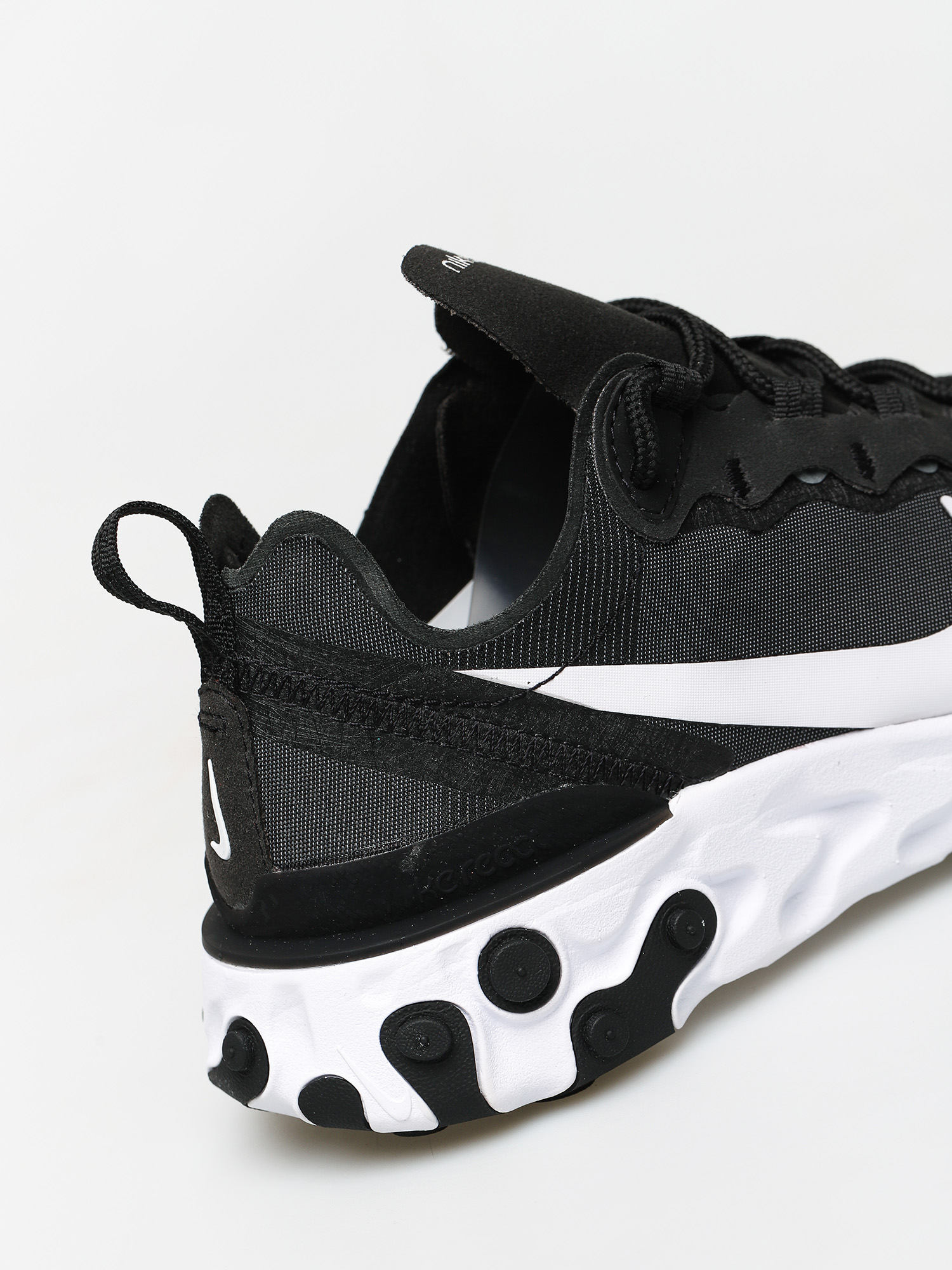 Pantofi Nike React Element 55 Wmn (black/white)
