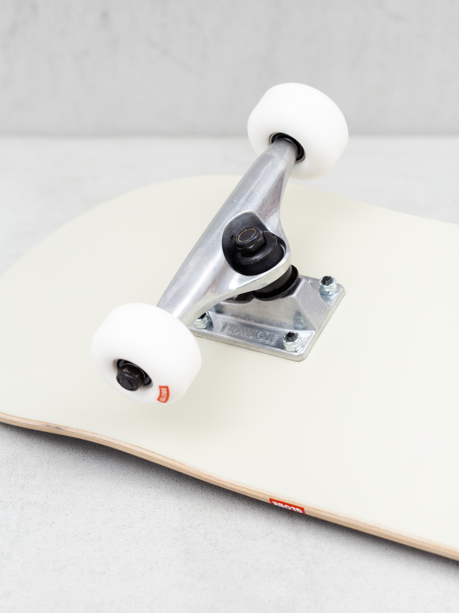 Globe Skateboard Goodstock (off white)