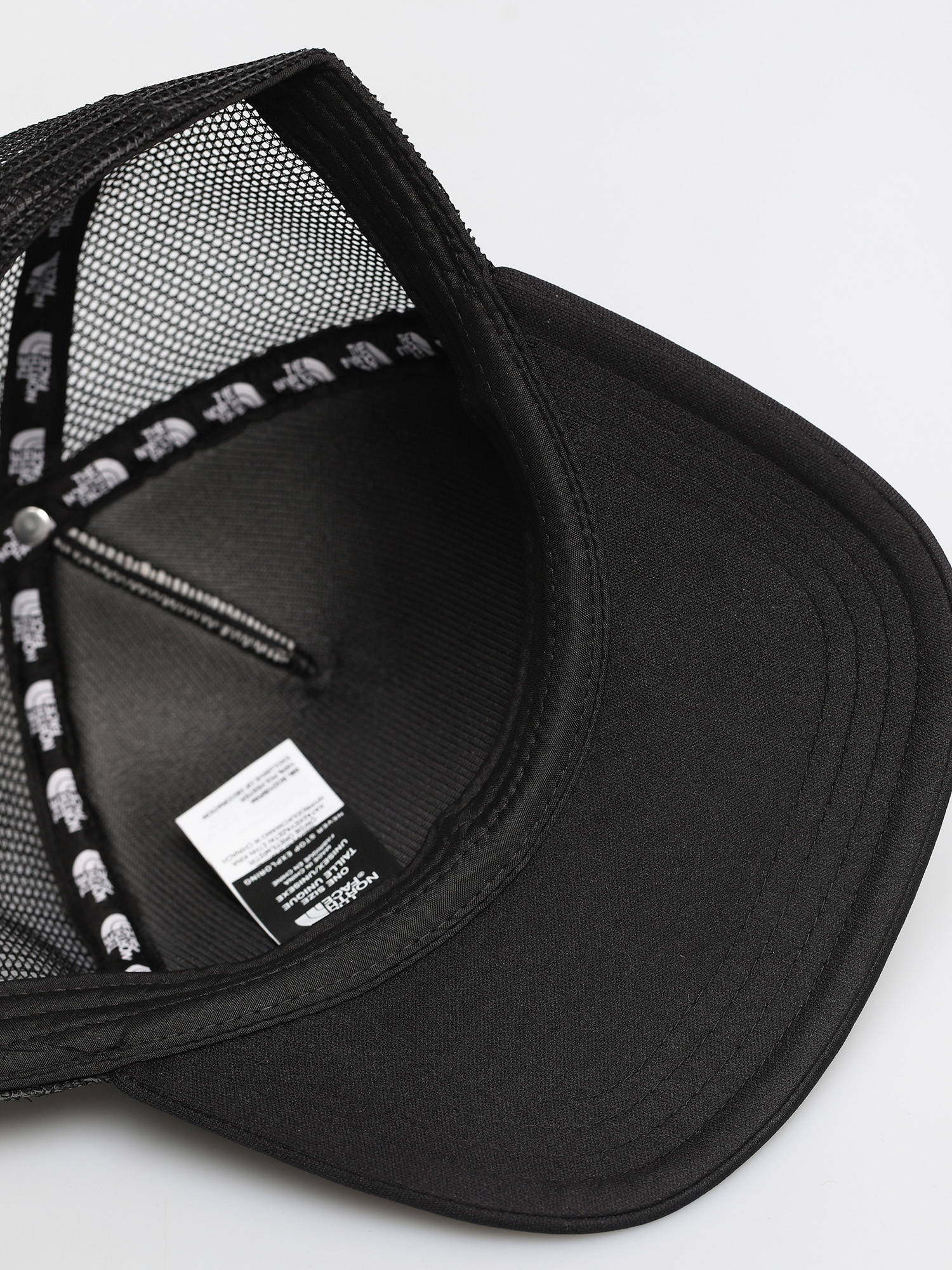 Șapcă The North Face TNF Logo Trucker ZD (tnf black/tnf white)