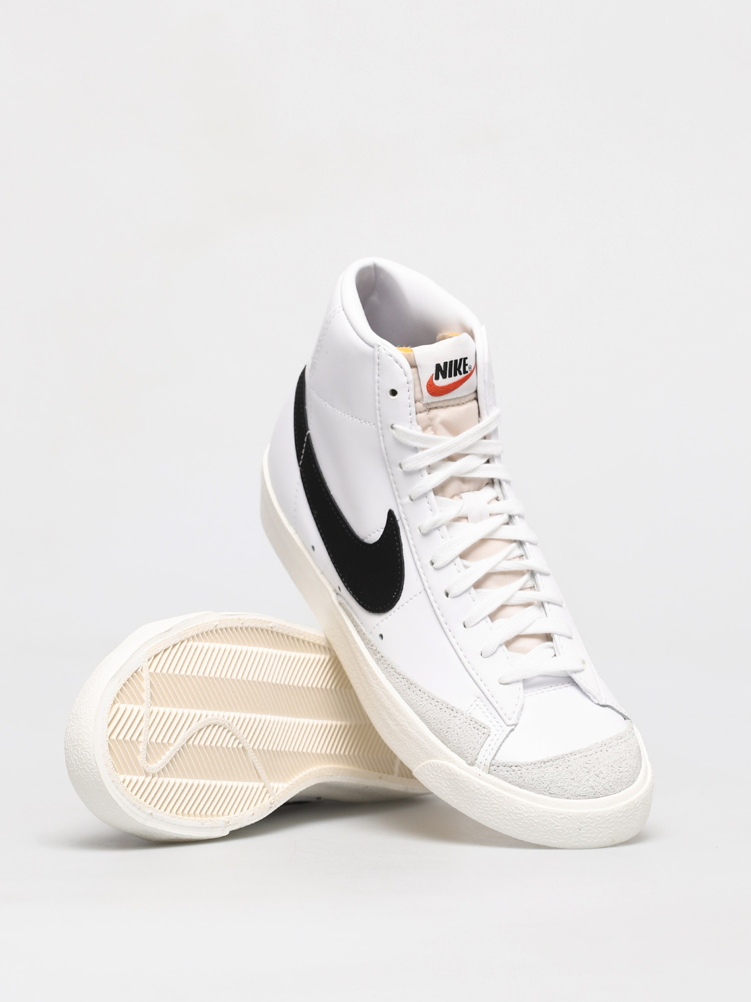 Nike Pantofi Blazer Mid 77 Vintage (white/black)