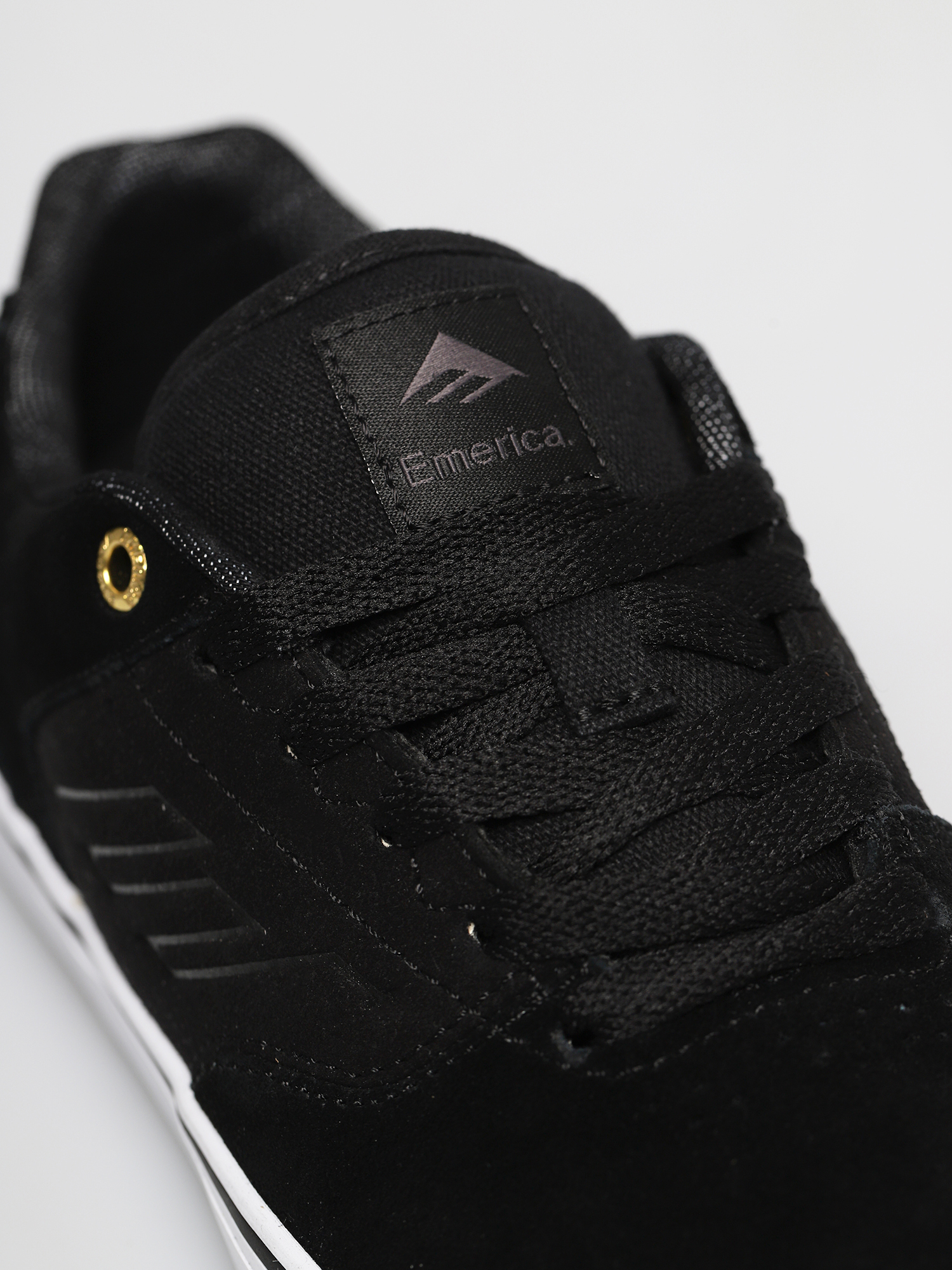 Pantofi Emerica The Low Vulc (black/gold/white)
