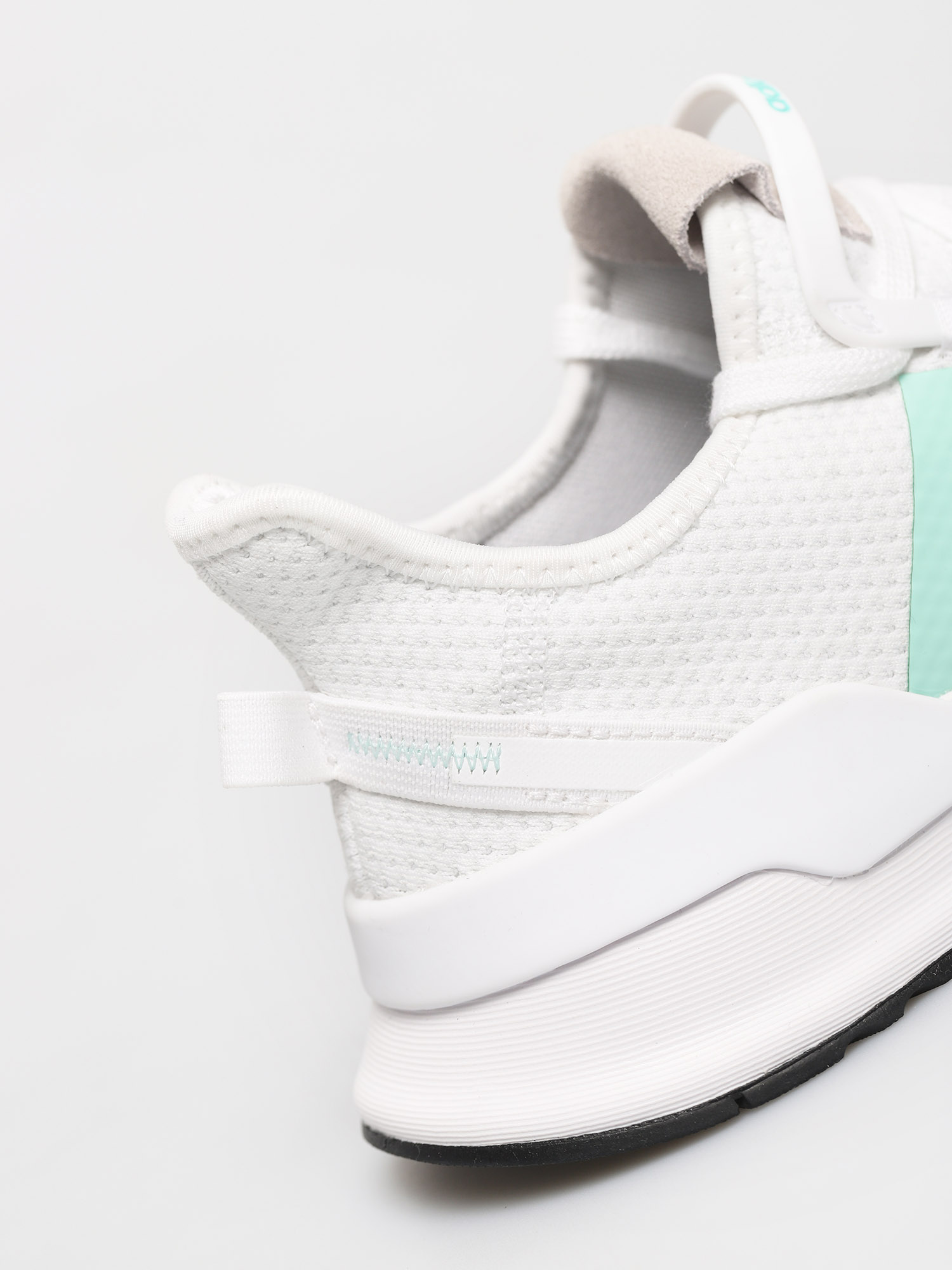 adidas Originals Pantofi U Path Run Wmn (ftwwht/clemin/cblack)