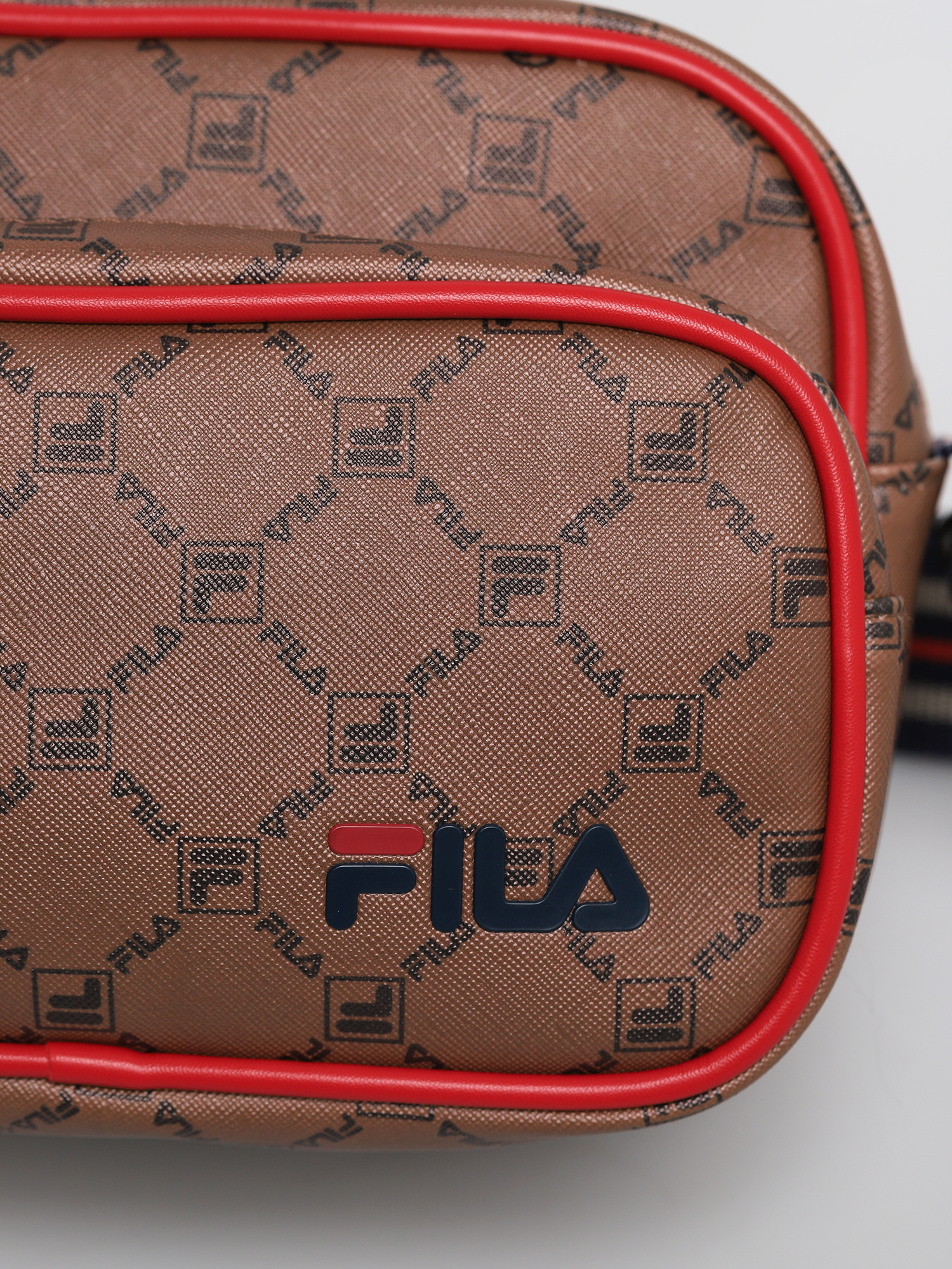 Geantă Fila Shoulder Bag New Twist (allover thrush coffee bean)