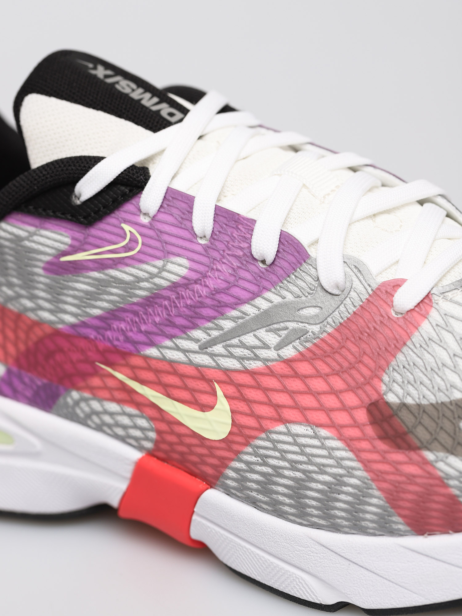 Pantofi Nike Ghoswift (summit white/barely volt black)