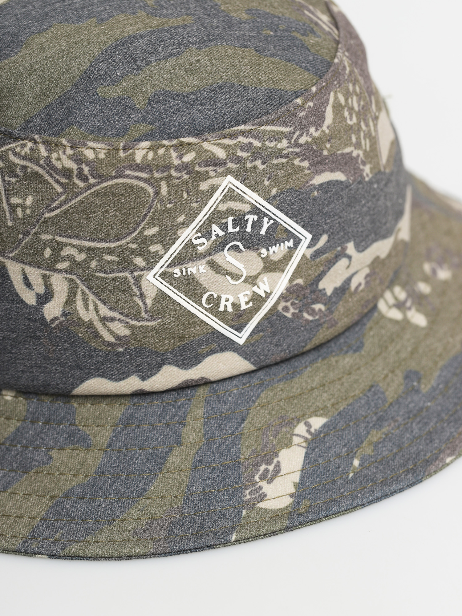 Pălărie Salty Crew Covert Bucket (camo)
