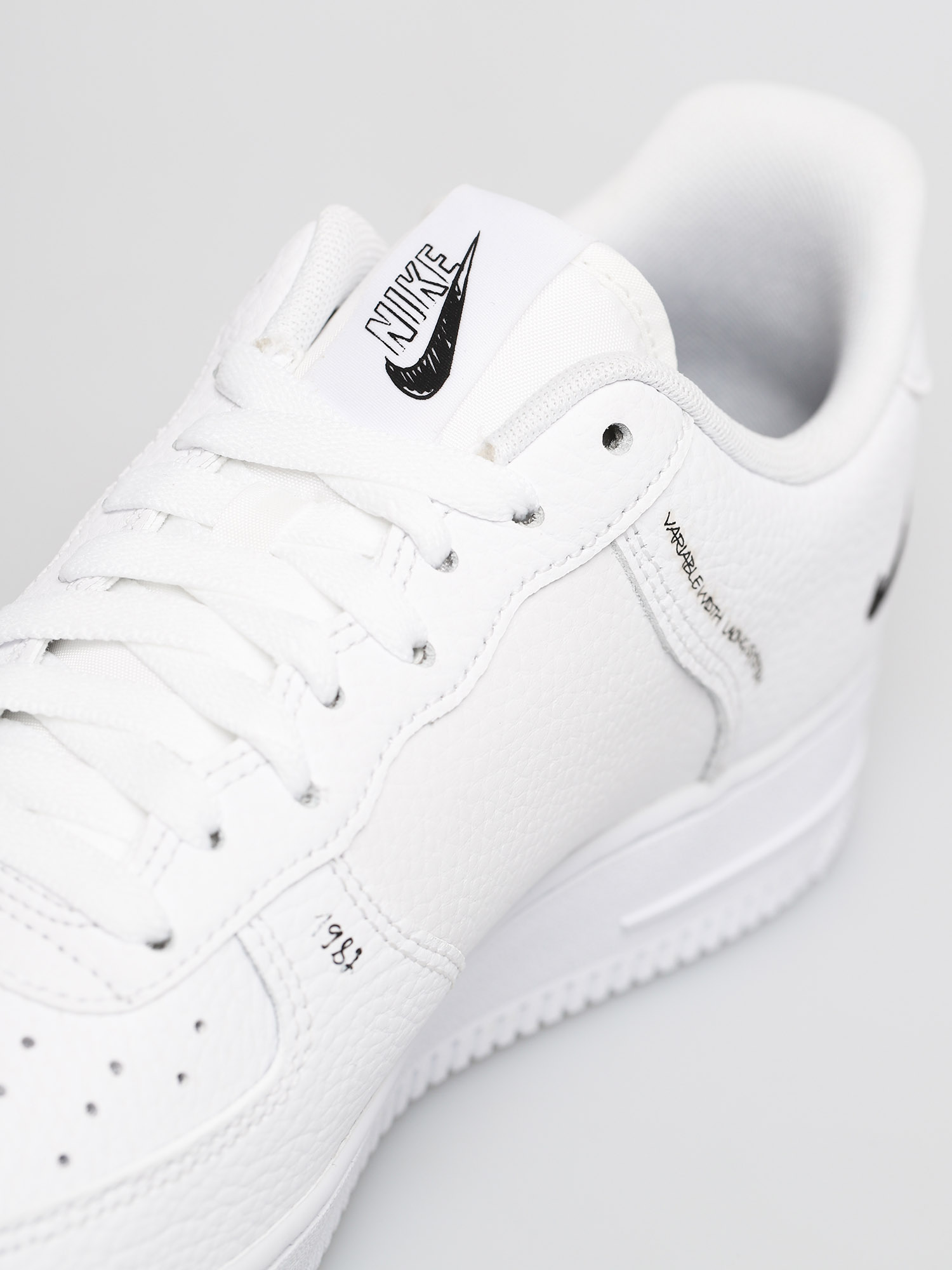 Nike Pantofi Air Force 1 Lv8 Utility (white/black white)