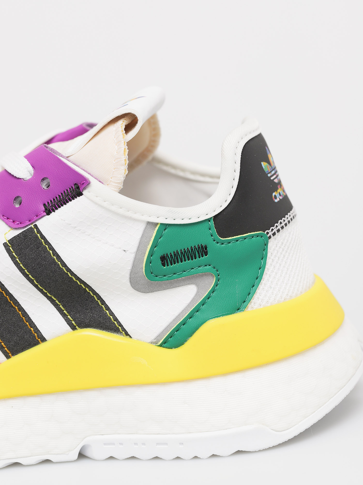 adidas Originals Pantofi Nite Jogger Pride (ftwr white/core black/silver met)