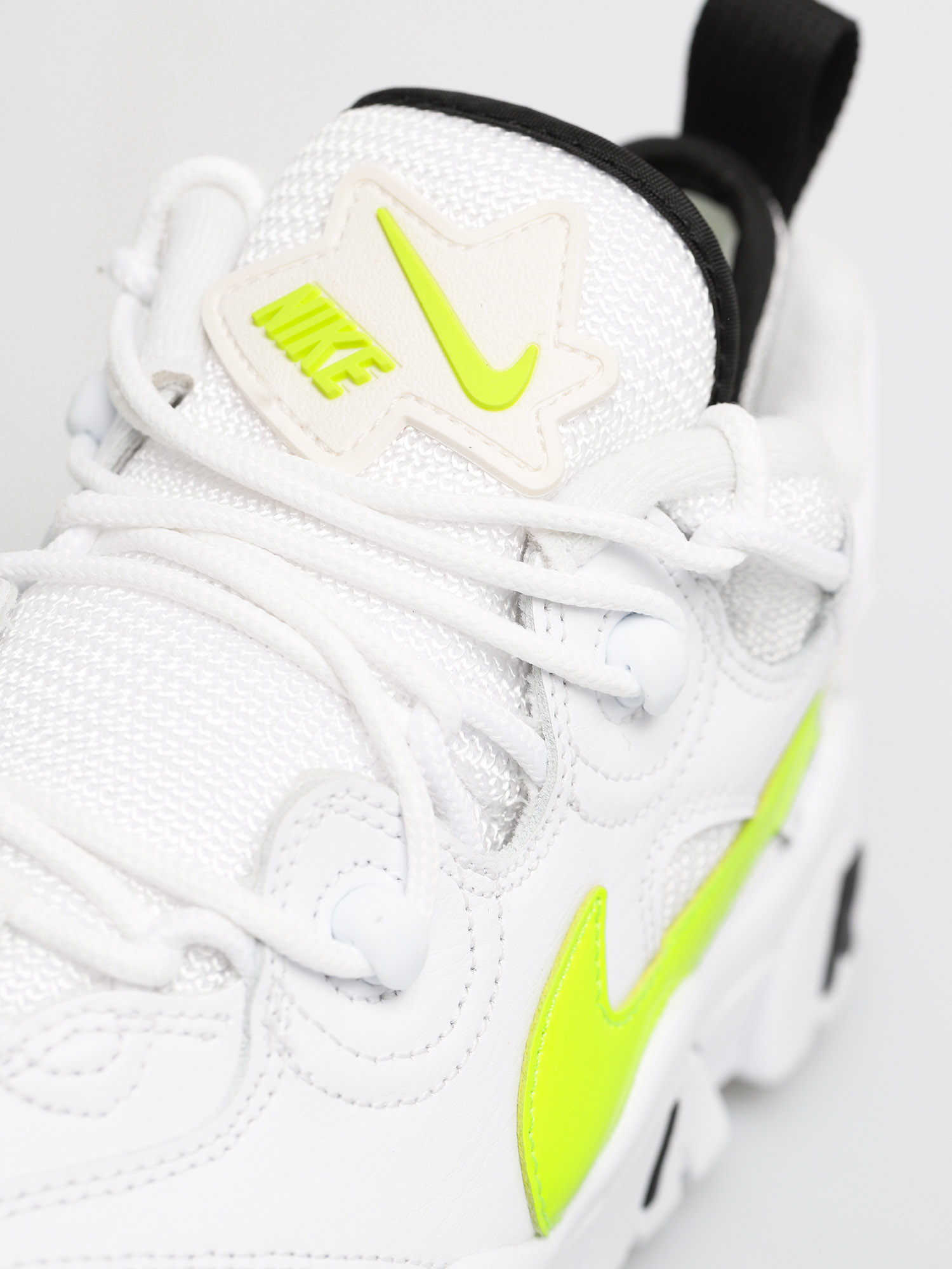 Nike Pantofi Air Barrage Low (white/volt black)
