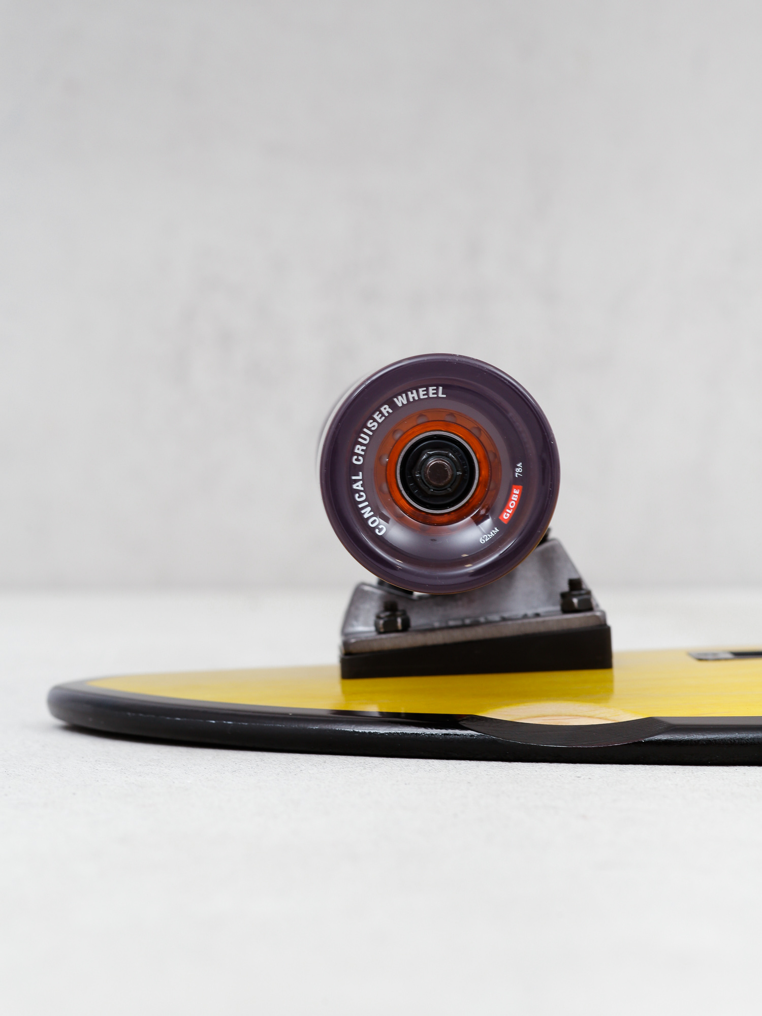 Globe Cruiser Big Blazer (washed yellow)