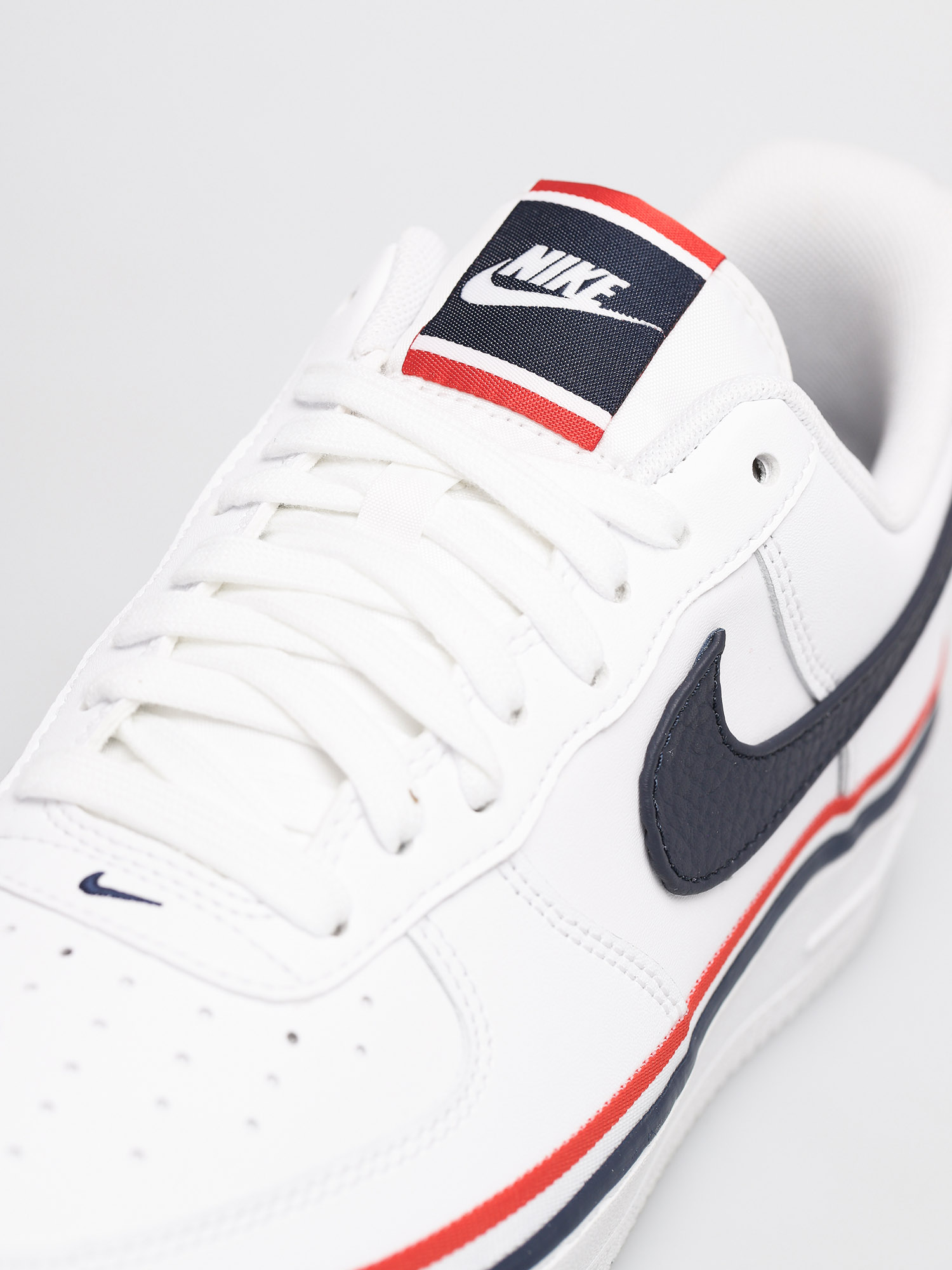 Nike Pantofi Air Force 1 07 Lv8 (white/obsidian habanero red)