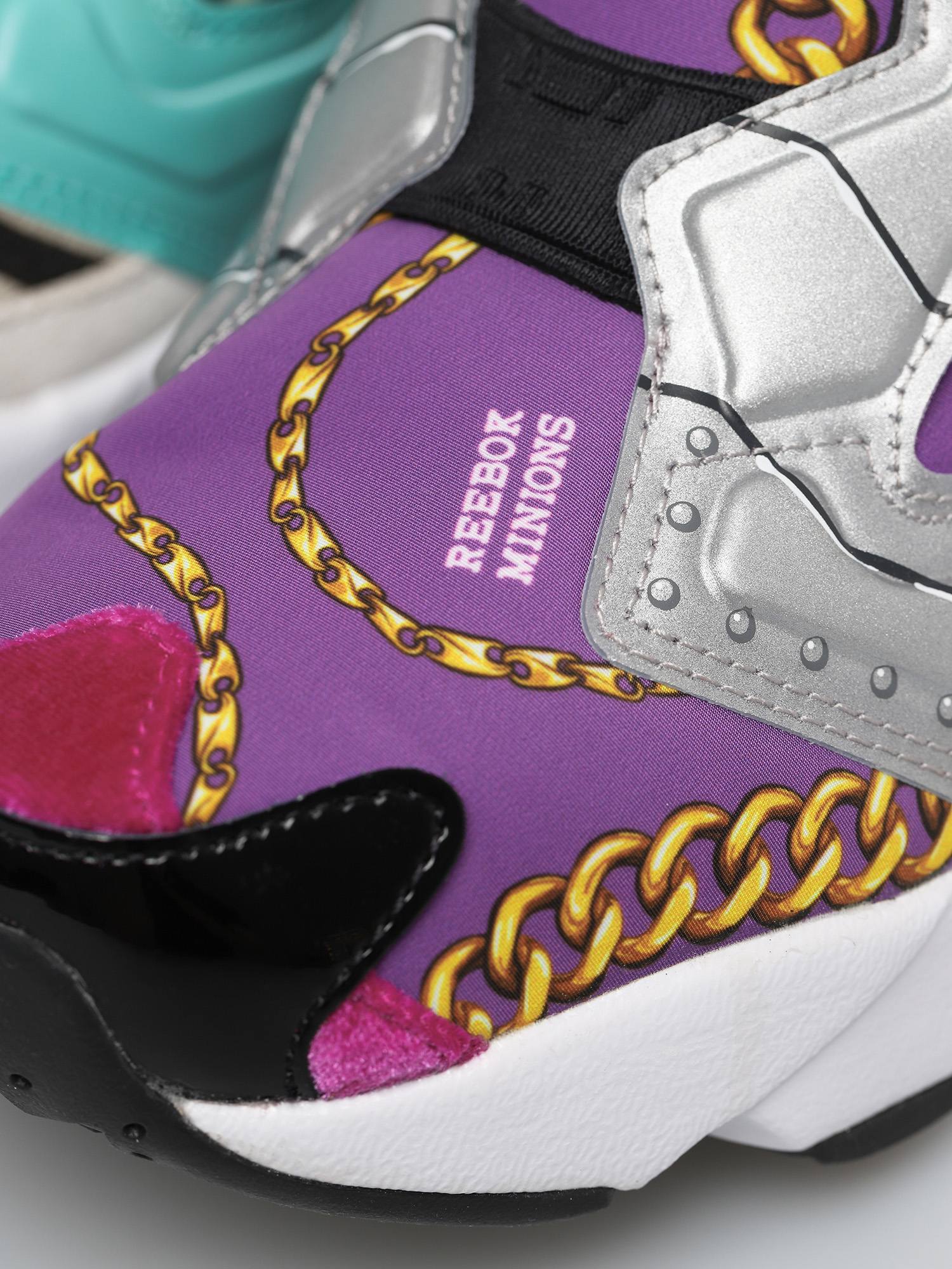 Reebok Pantofi Minion Instapump Fury (black/white/silvmt)