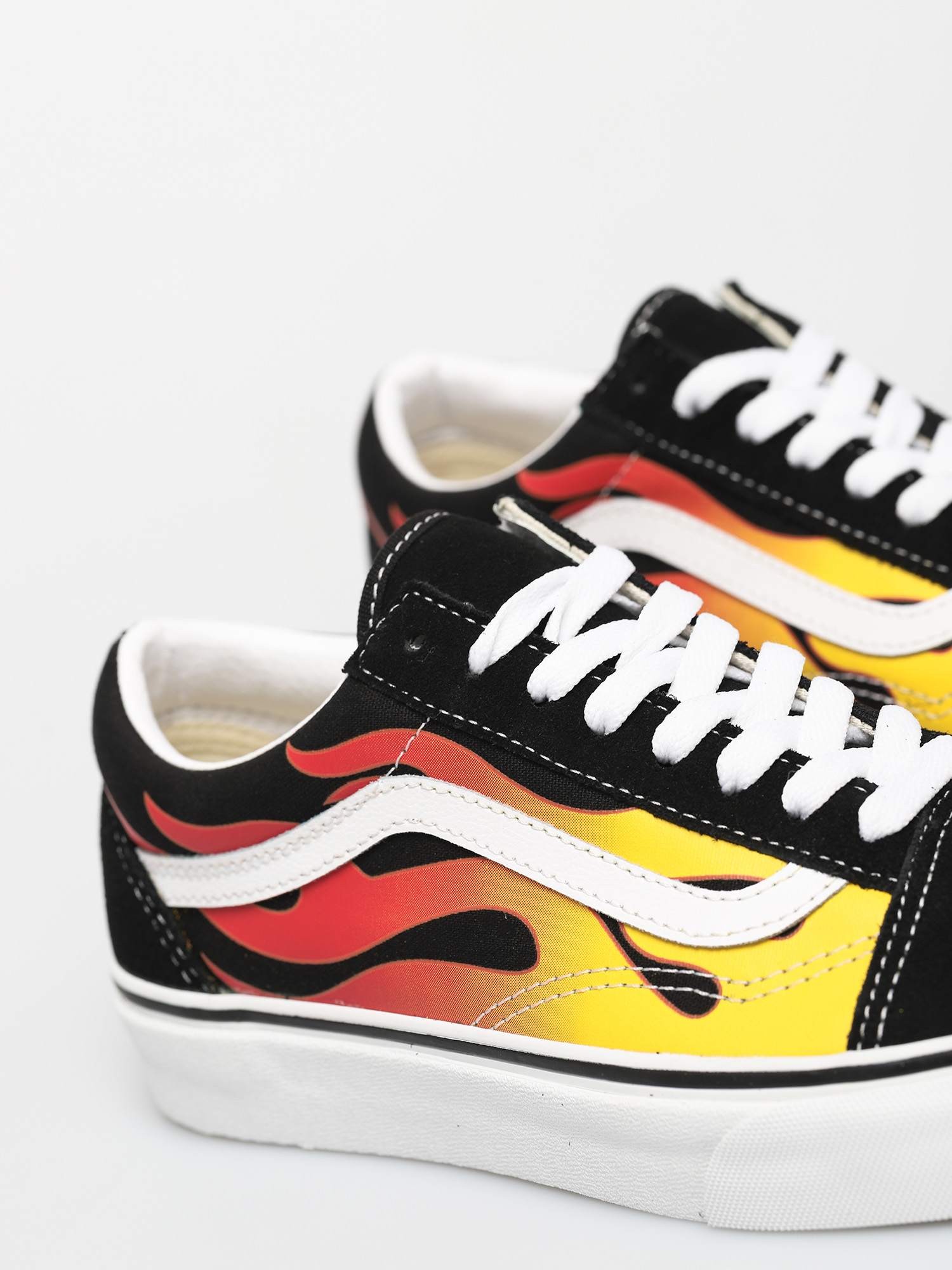 Pantofi Vans Old Skool (flame/black/black/true white)