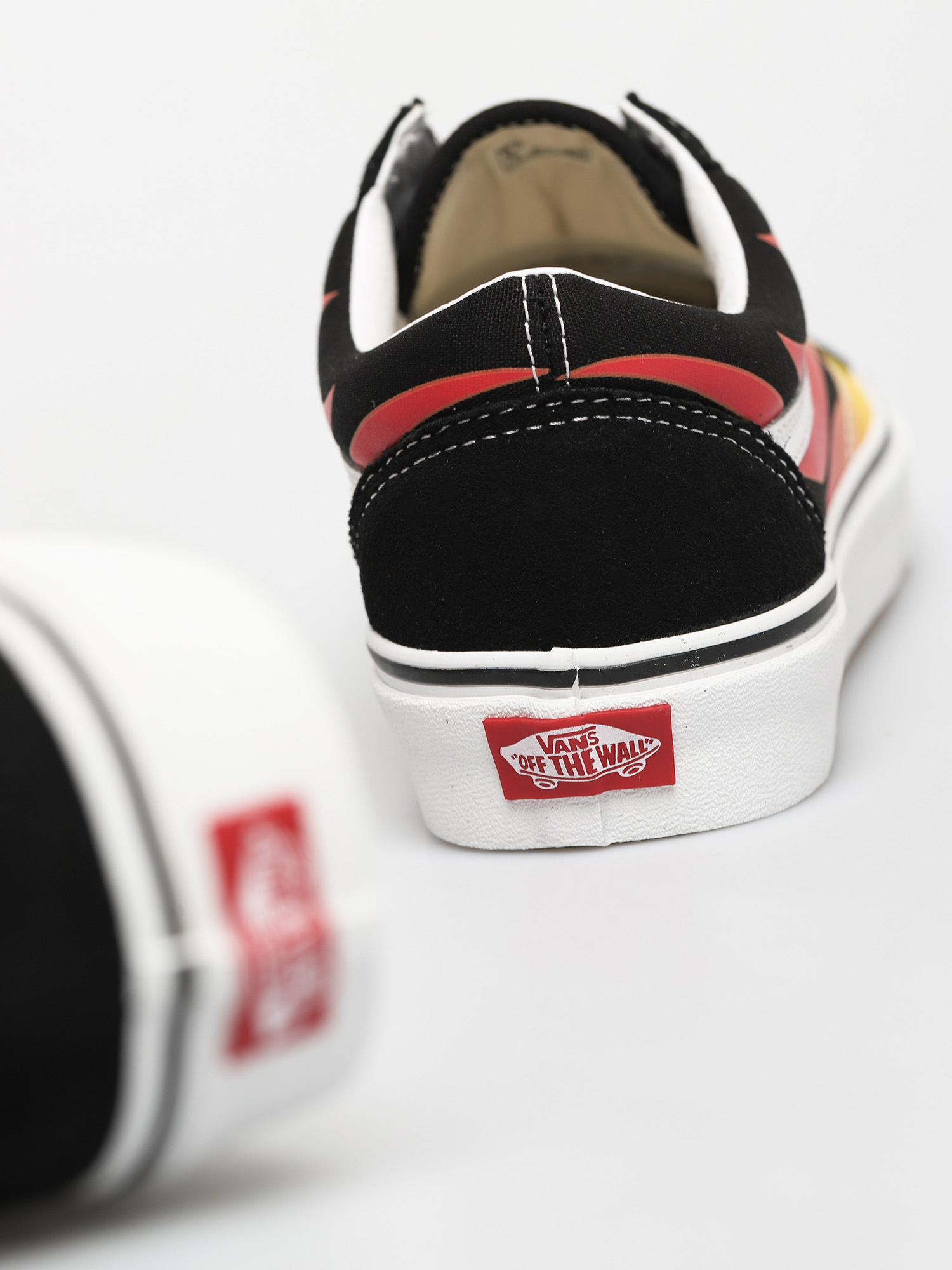 Pantofi Vans Old Skool (flame/black/black/true white)