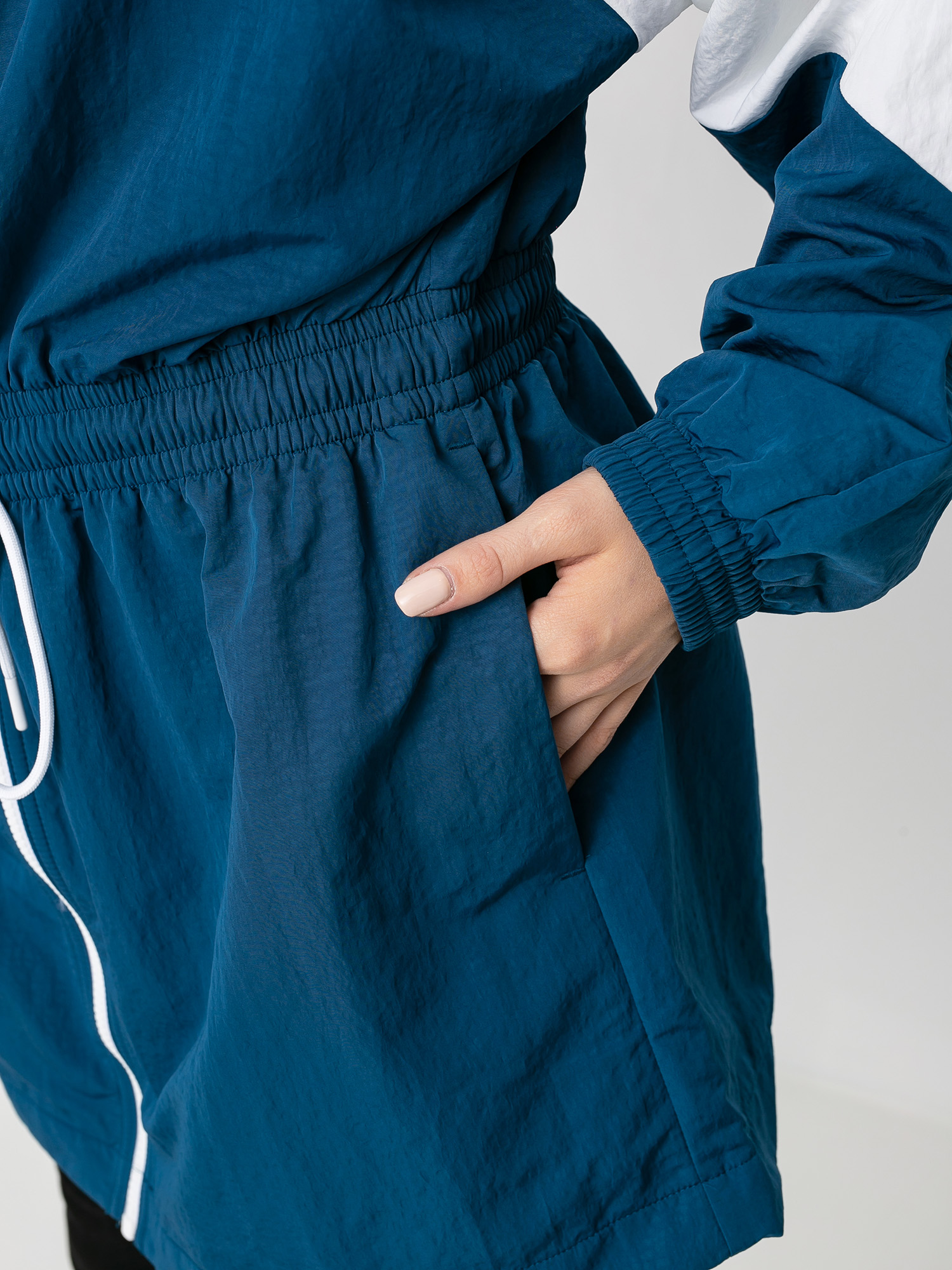 Geacă Nike Sportswear Wmn (cosmic fuchsia)