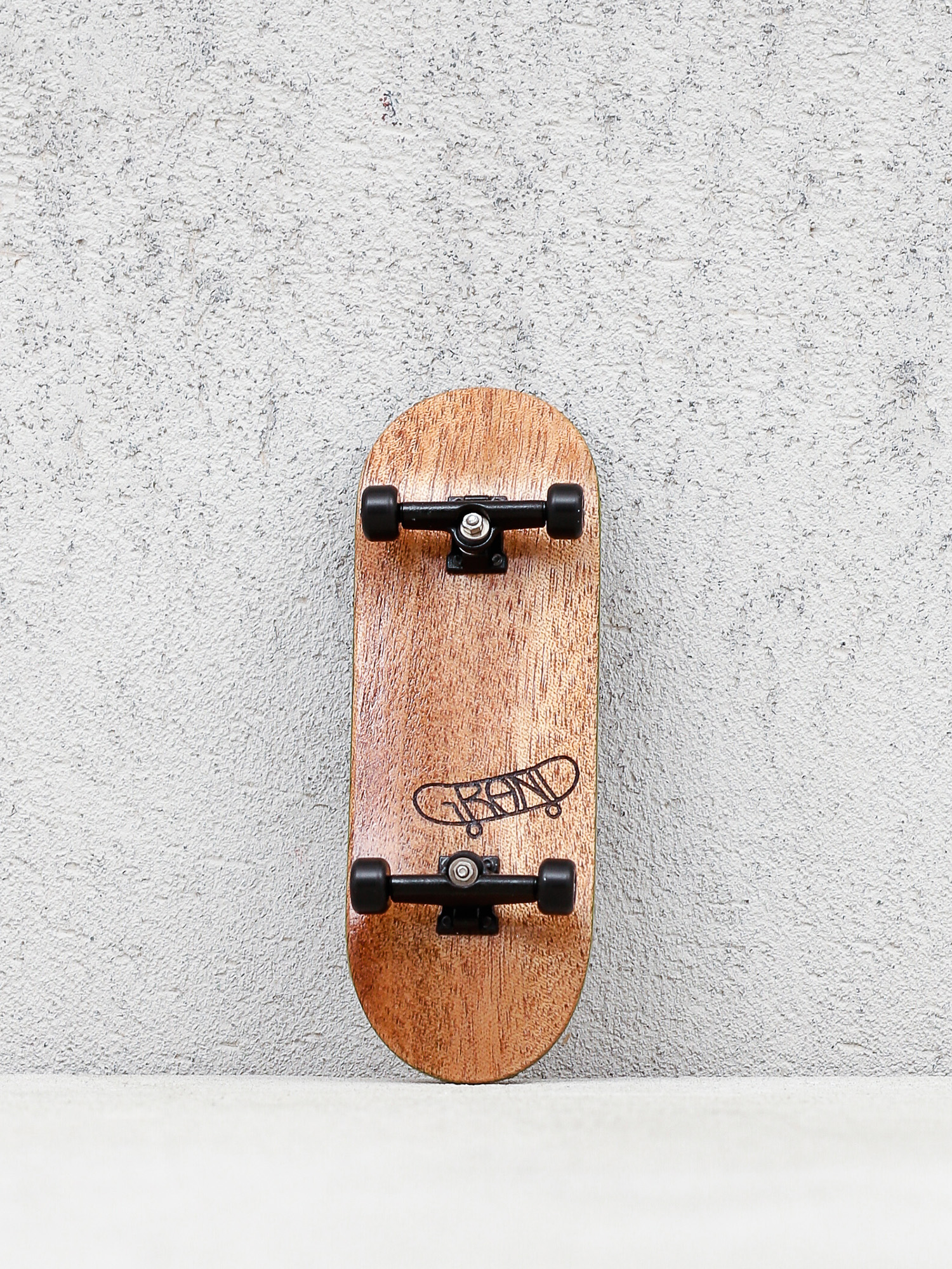 Grand Fingers Fingerboard Pro (brown/black/black)