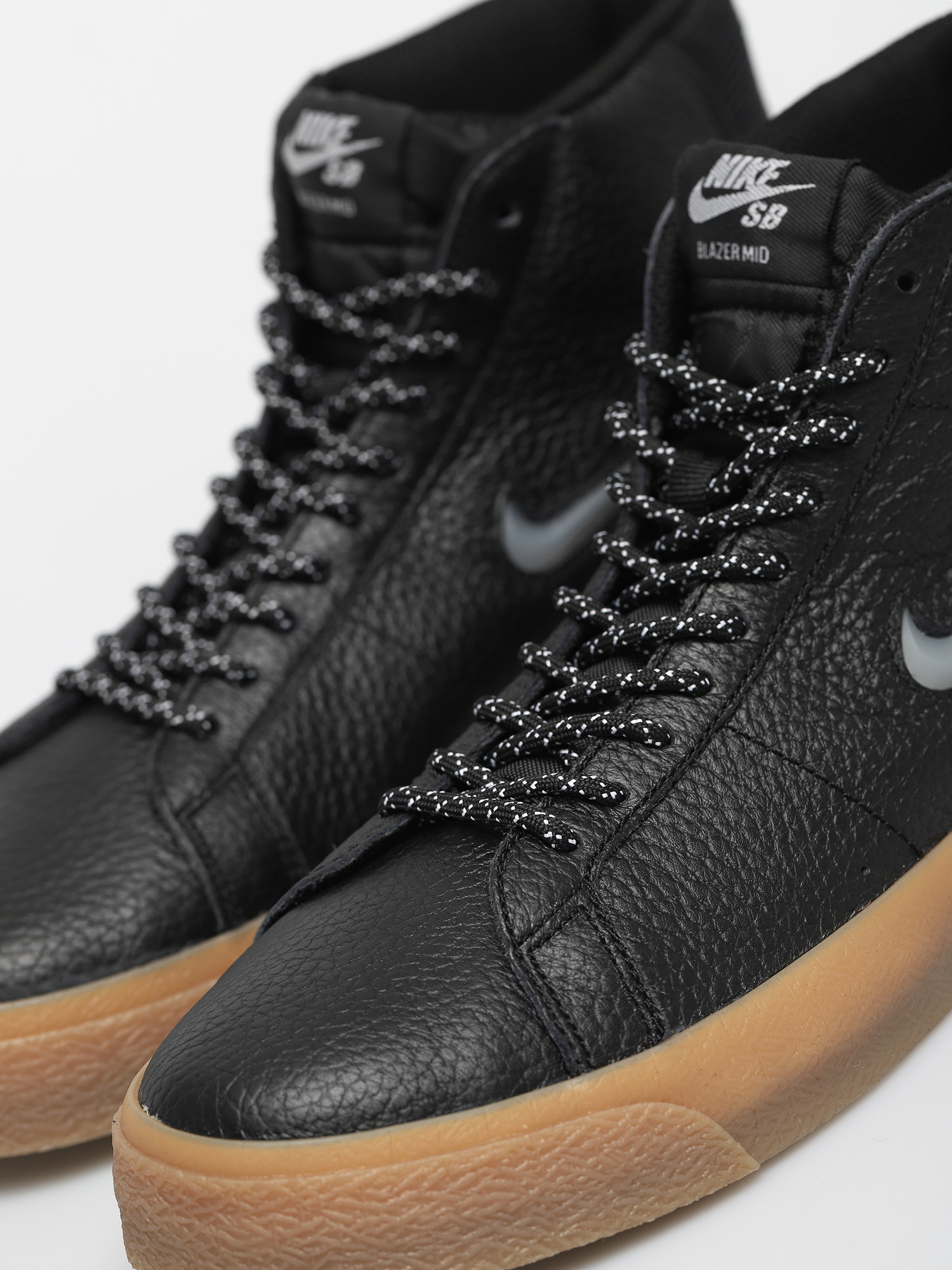 Nike SB Pantofi Zoom Blazer Mid Premium (black/white black gum light brown)