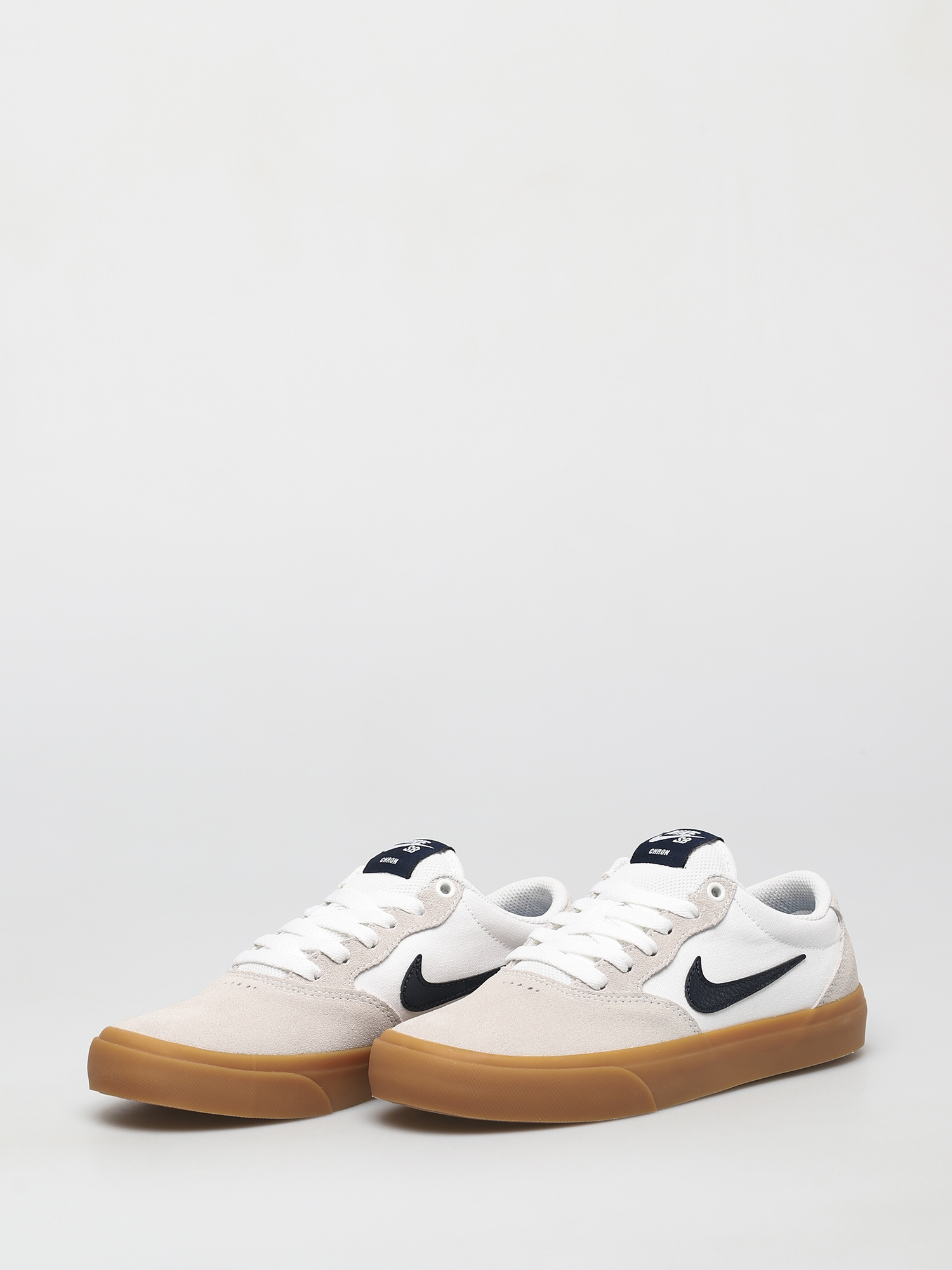 Pantofi Nike SB Chron Solarsoft (white/obsidian white white)