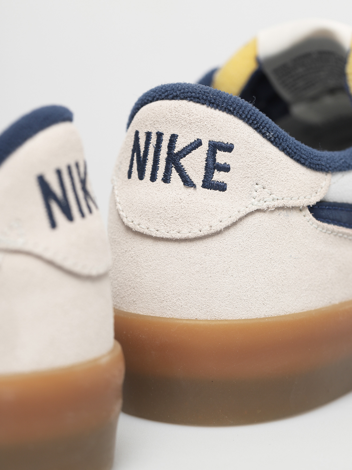 Pantofi Nike SB Heritage Vulc (summit white/navy white gum light brown)