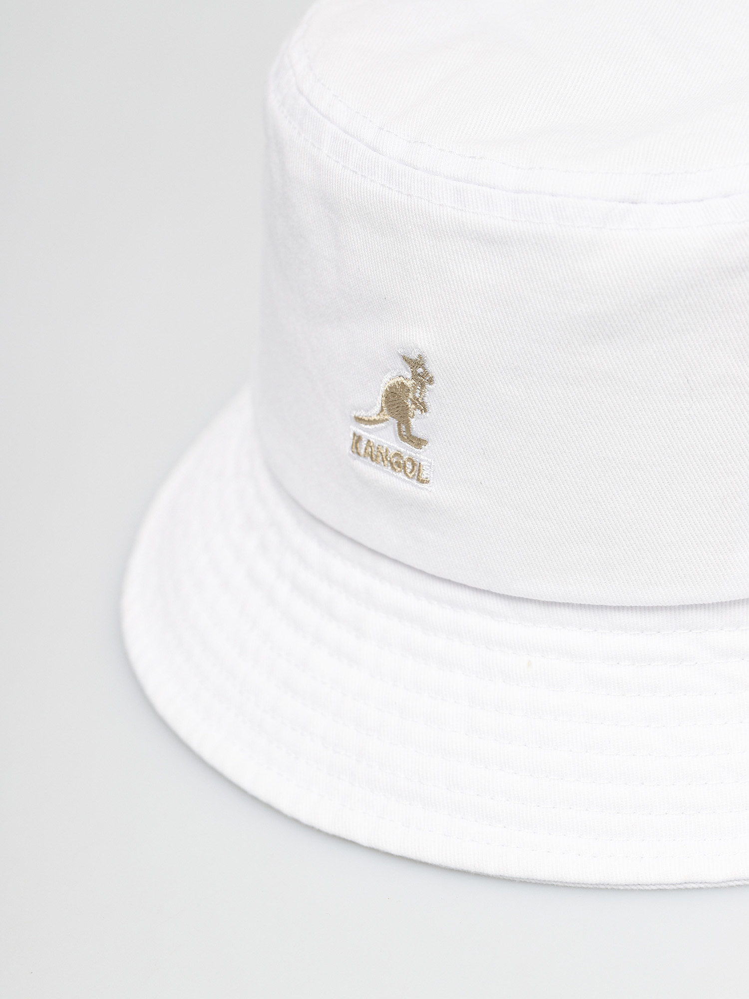 Pălărie Kangol Washed Bucket (white)