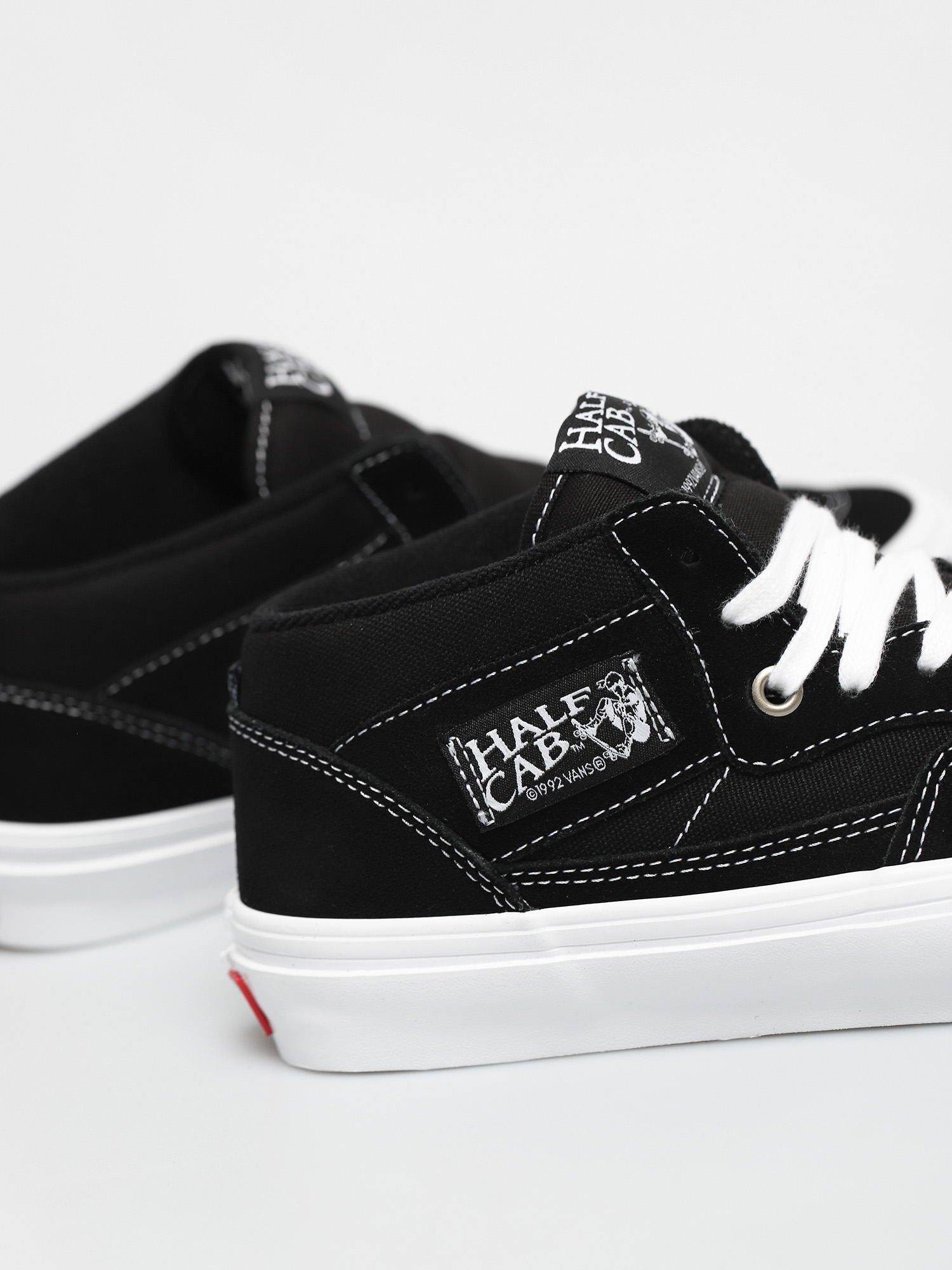 Pantofi Vans Skate Half Cab (black/white)