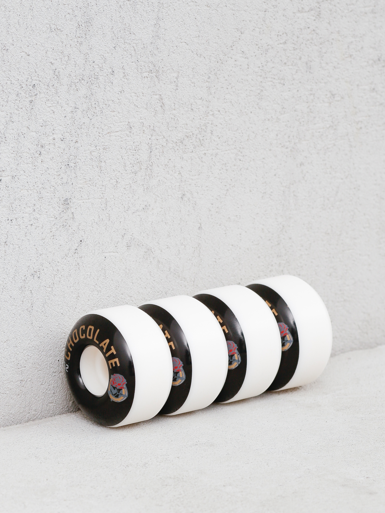 Role Chocolate Luchadore Staple (white/black/gold)
