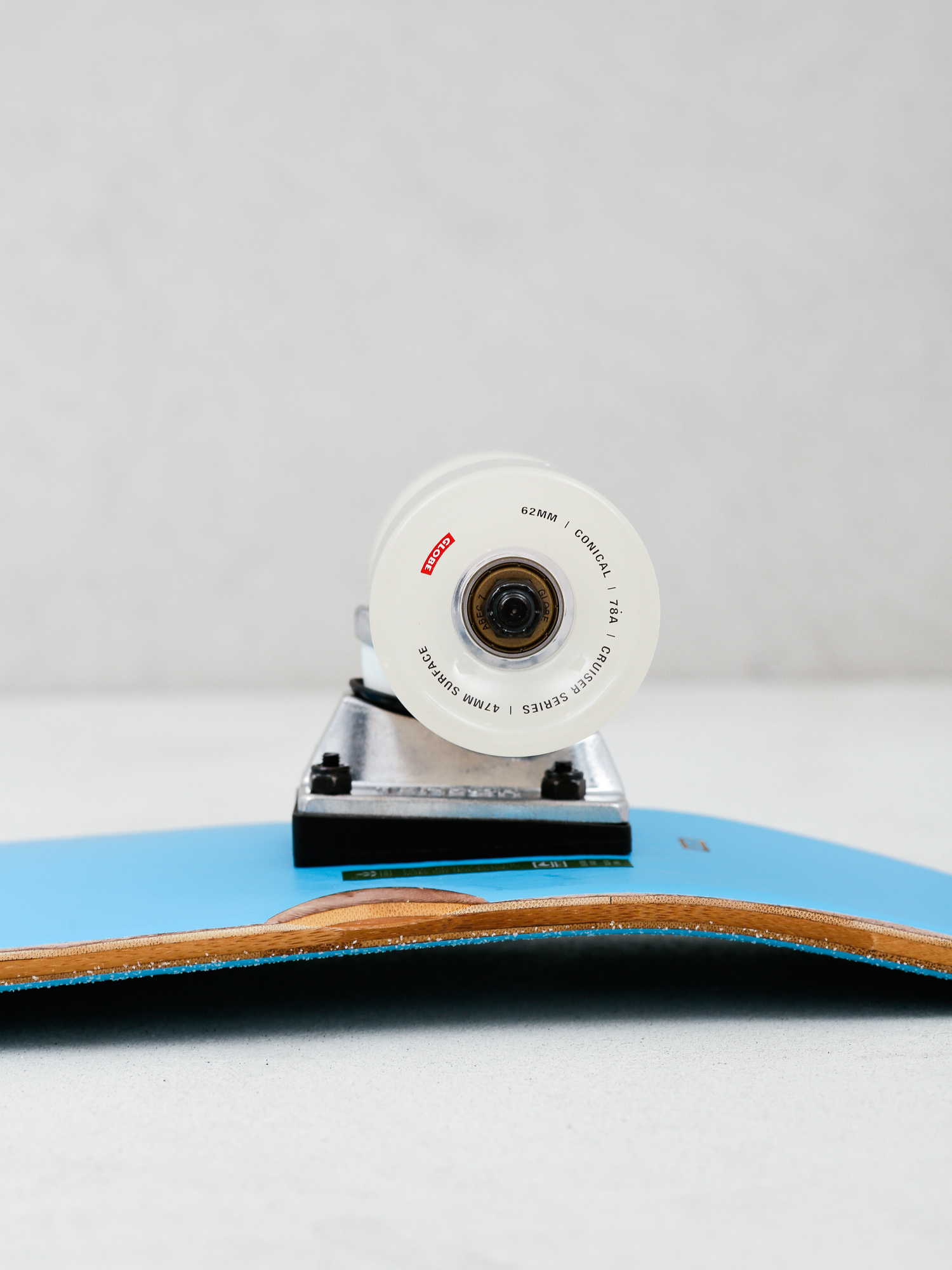 Globe Cruiser Blazer (coconut/sky)