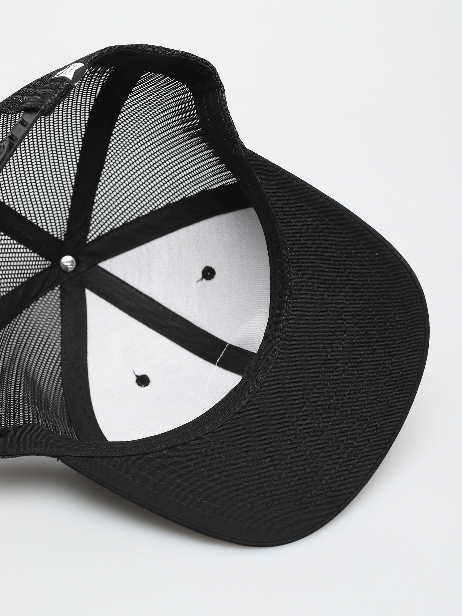 Salty Crew Șapcă Bruce Retro Trucker ZD (black)