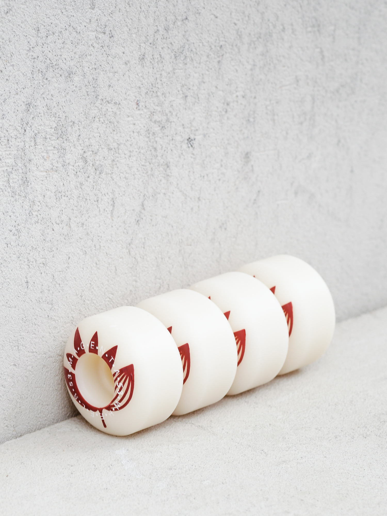 Role Magenta Plant Power (wine)