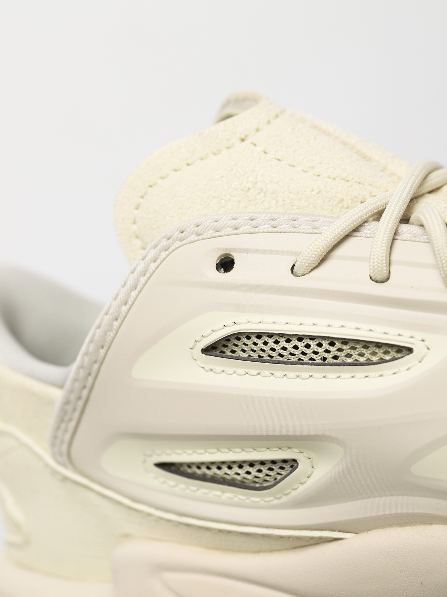 Pantofi adidas Originals Ozweego Celox Wmn (talc/sand/siggnr)