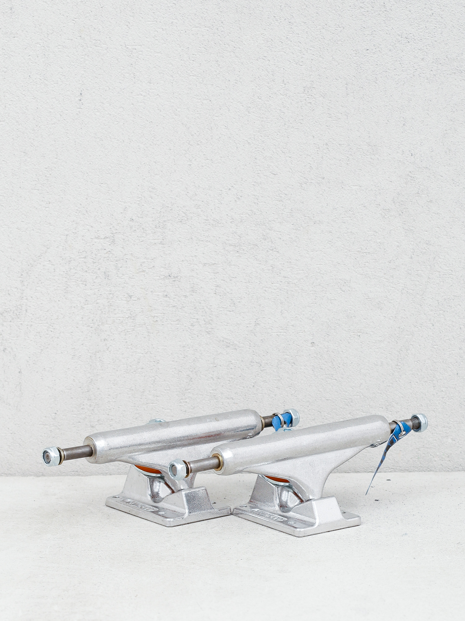 Axe Independent Polished Mid