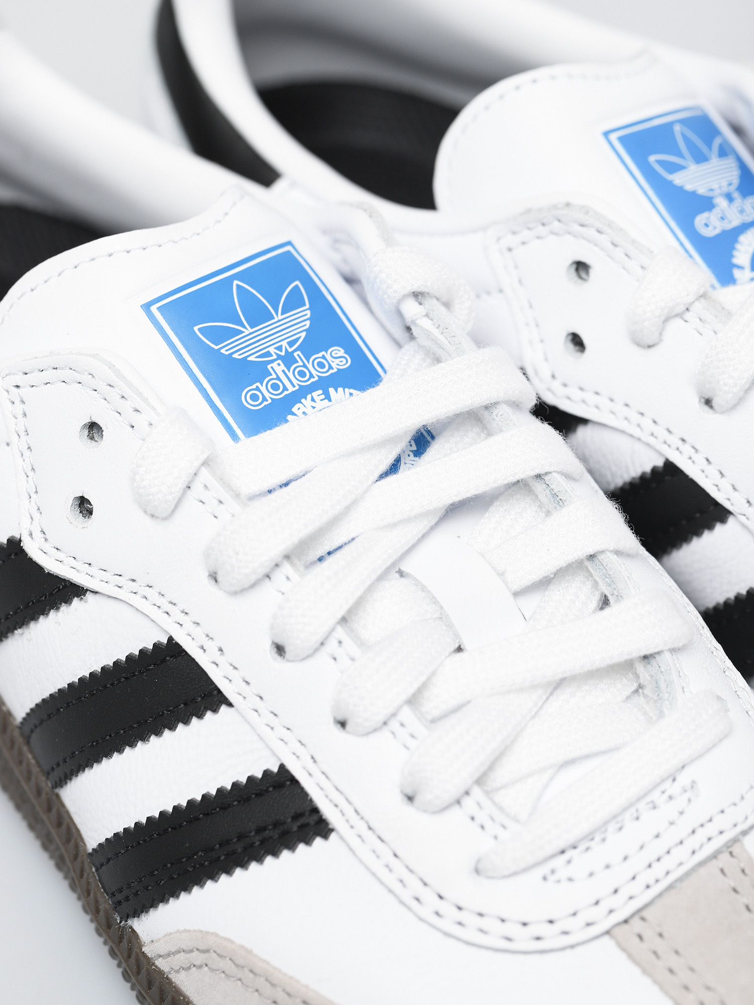 Pantofi adidas Samba ADV (ftwwht/cblack/gum5)