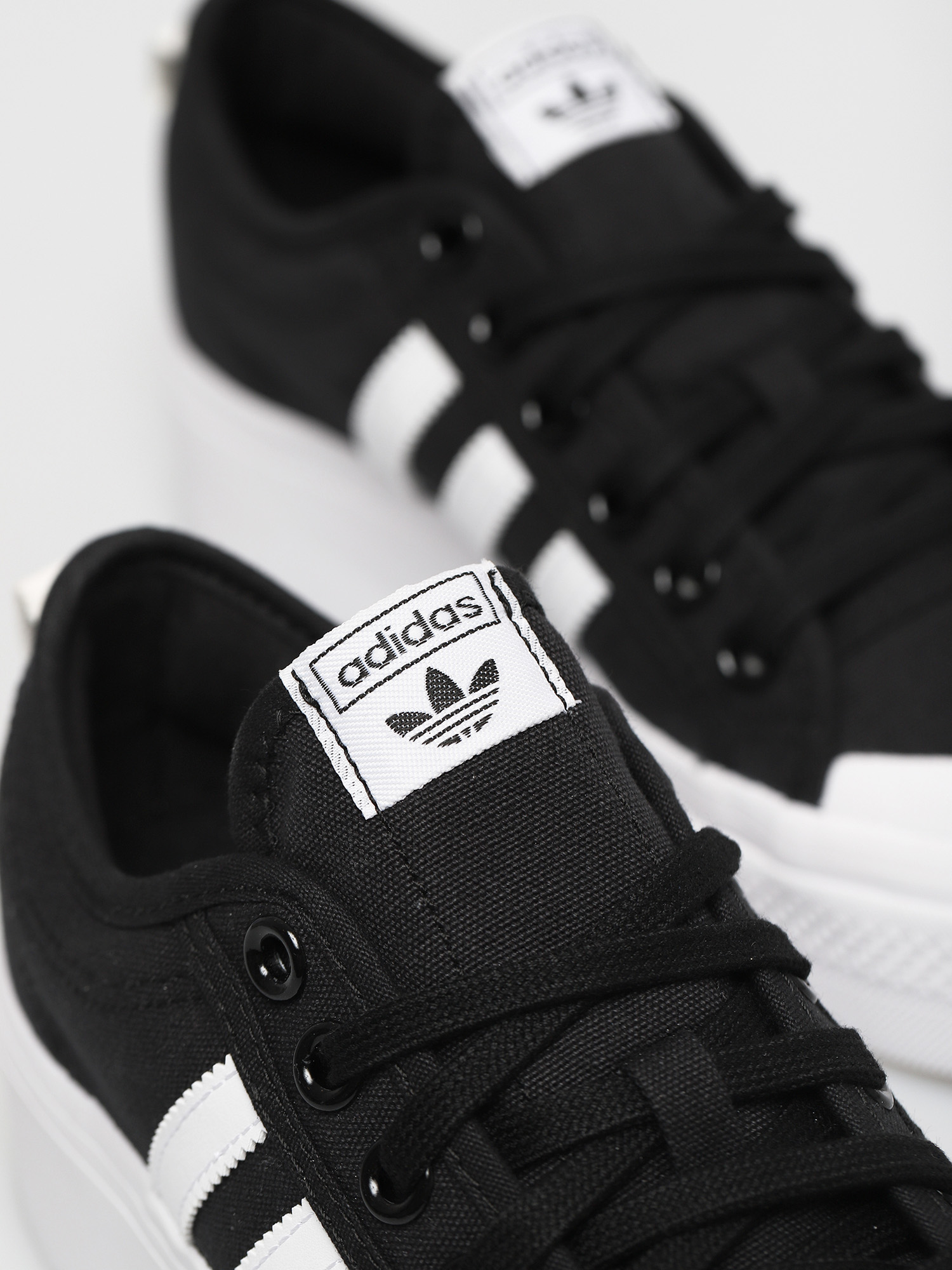 Pantofi adidas Originals Nizza Platform Wmn (cblack/cwhite/cwhite)