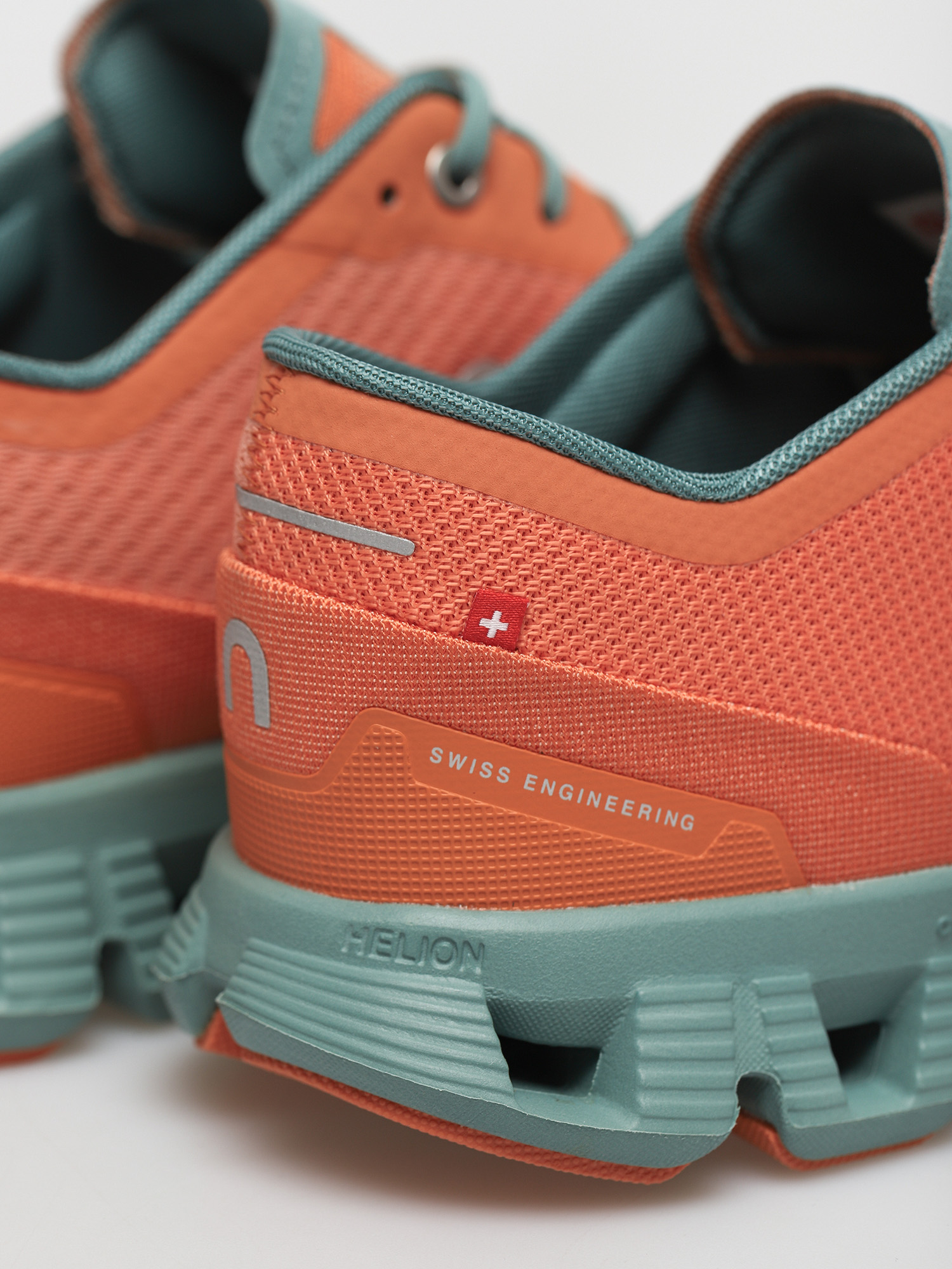 Pantofi de alergare On Running Cloud X (orange/sea)
