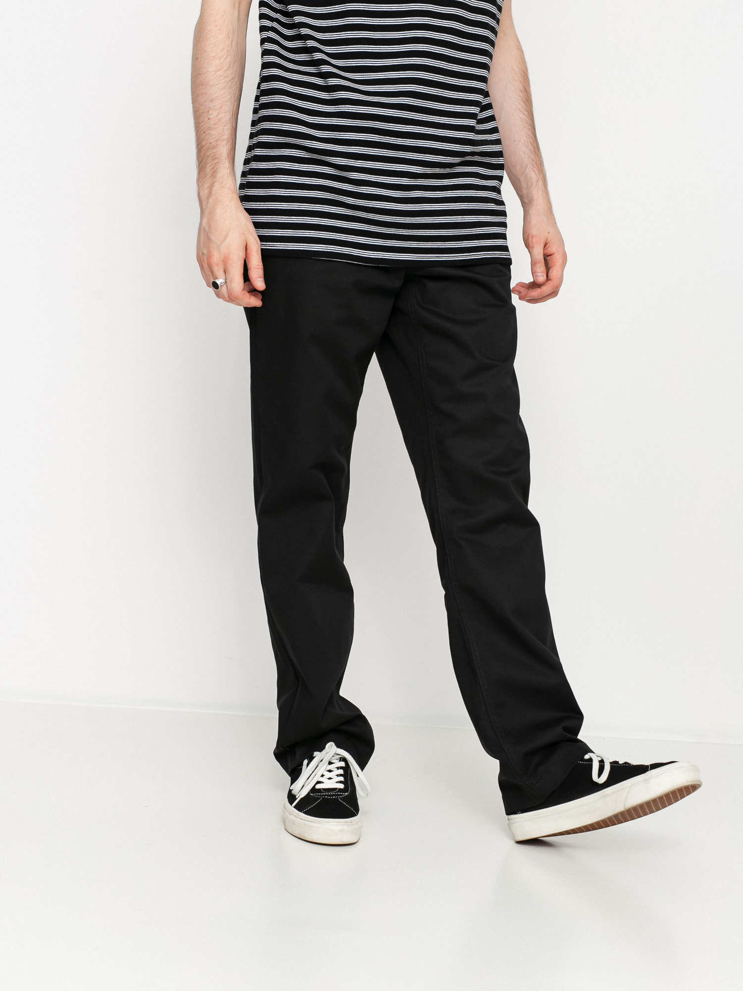 Pantaloni Vans Authentic Chino Relaxed (black)