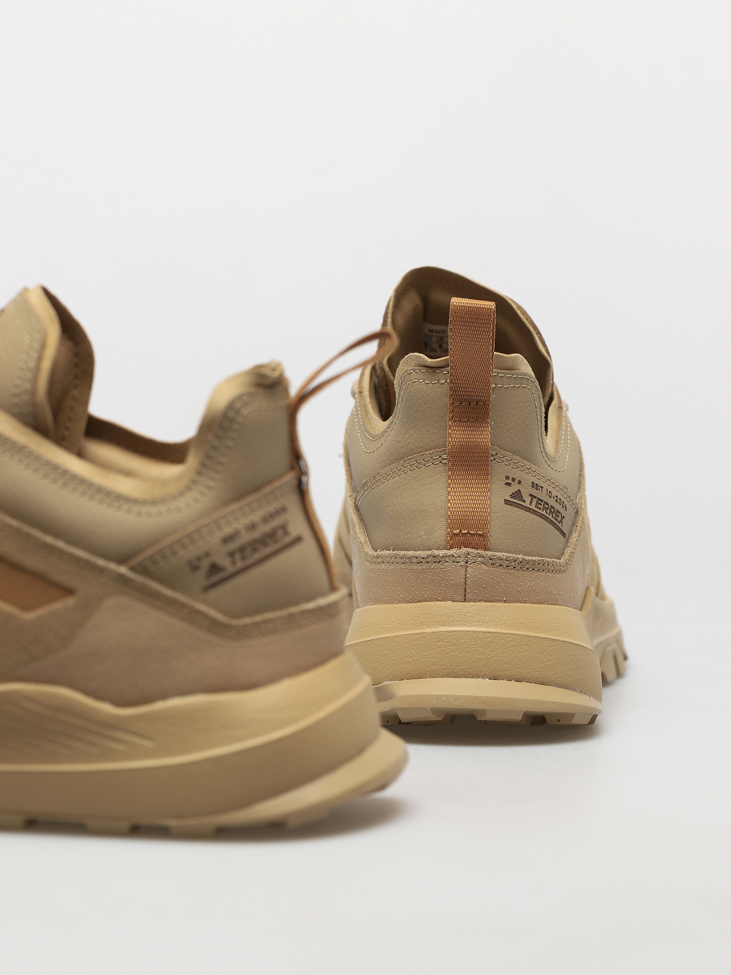 Pantofi adidas Originals Terrex Hikster Lea (beiton/mesa/gresix)