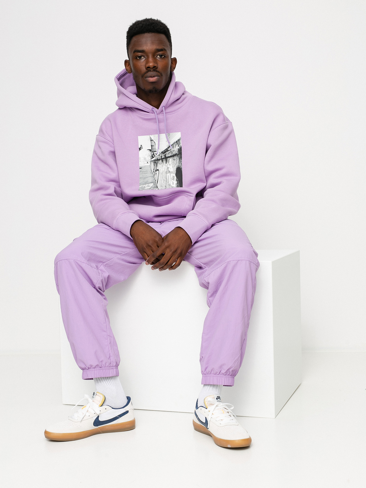 Pantaloni Nike SB Track (violet star/dark wine)