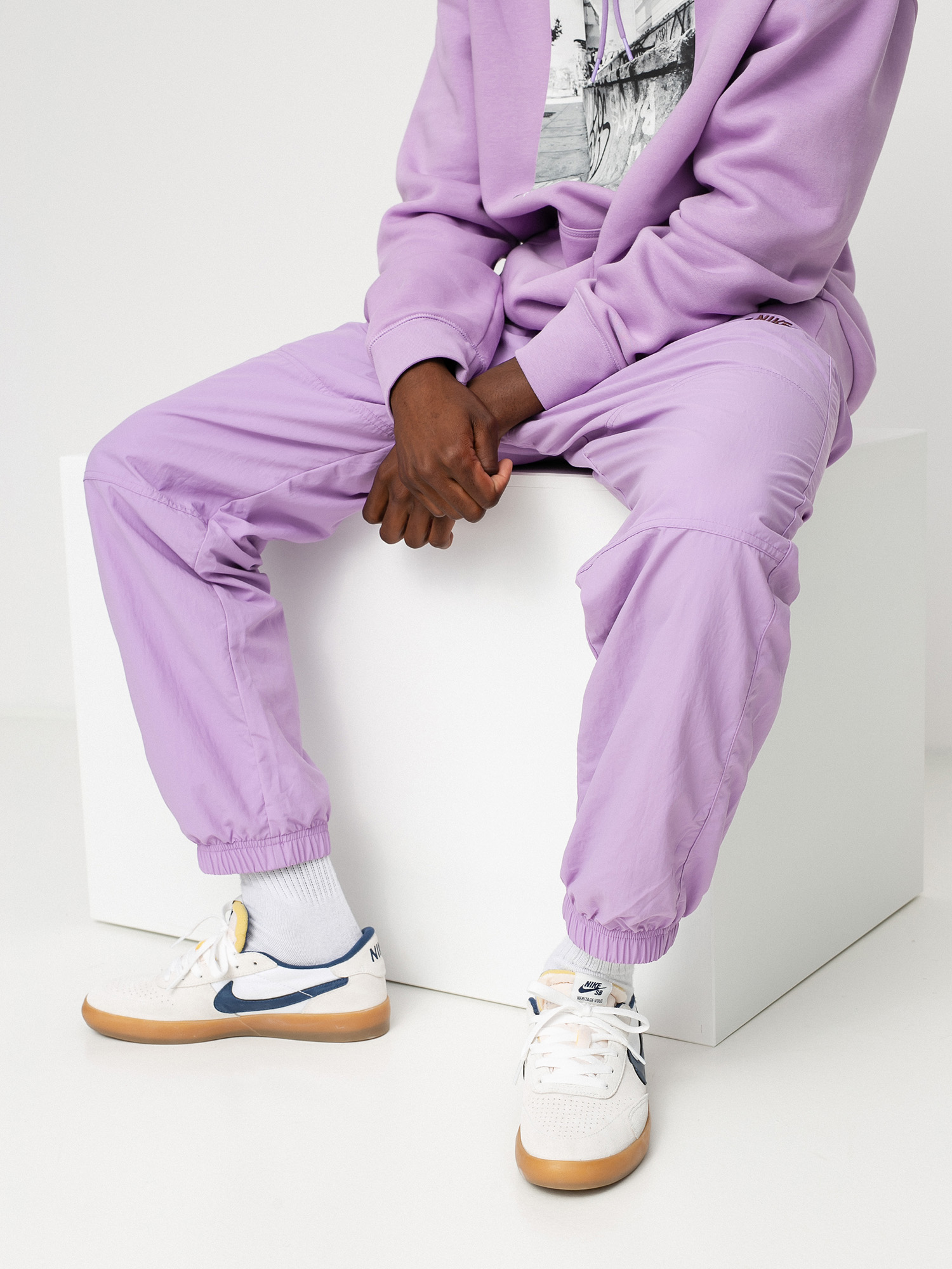 Pantaloni Nike SB Track (violet star/dark wine)