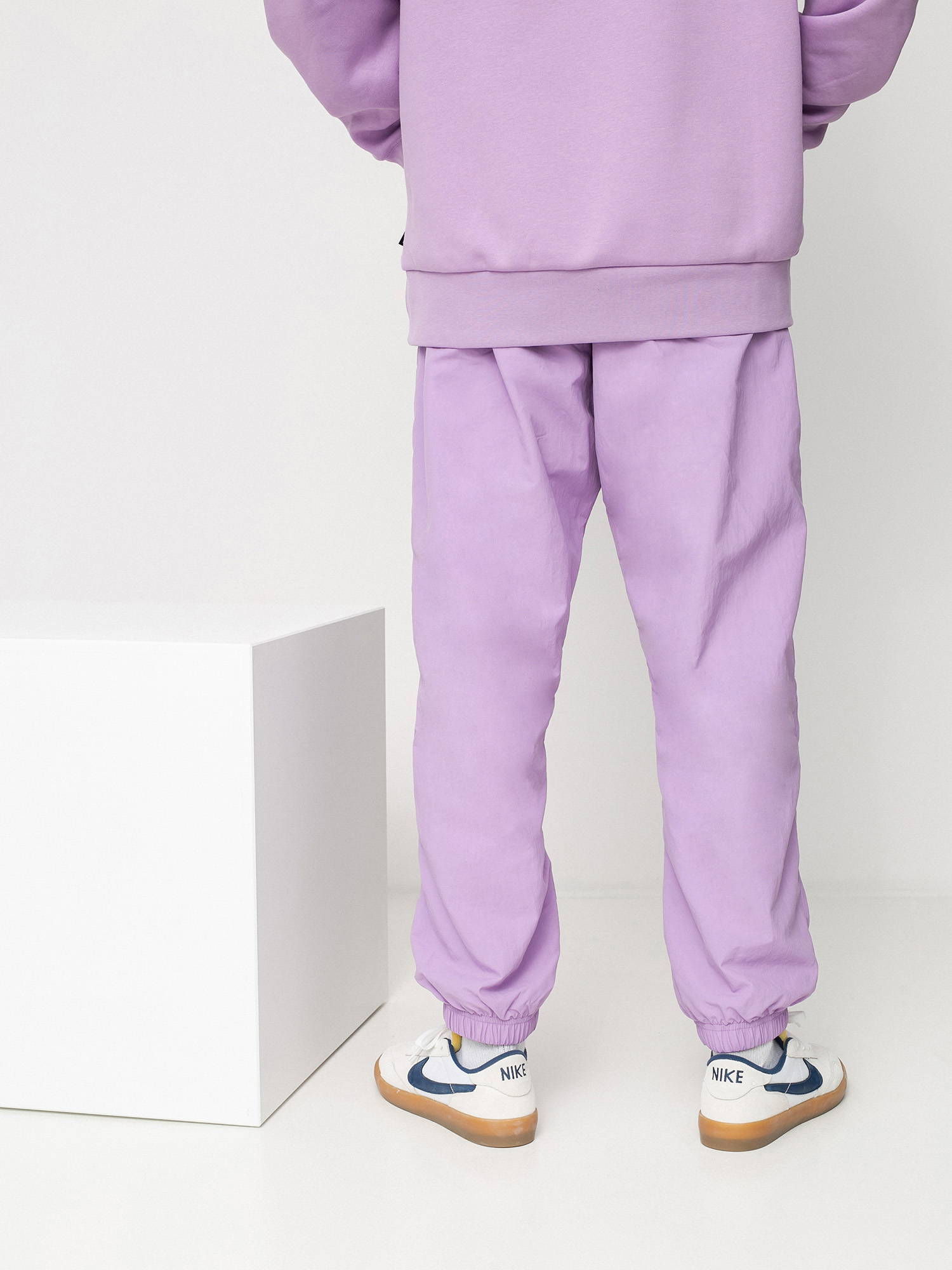 Pantaloni Nike SB Track (violet star/dark wine)