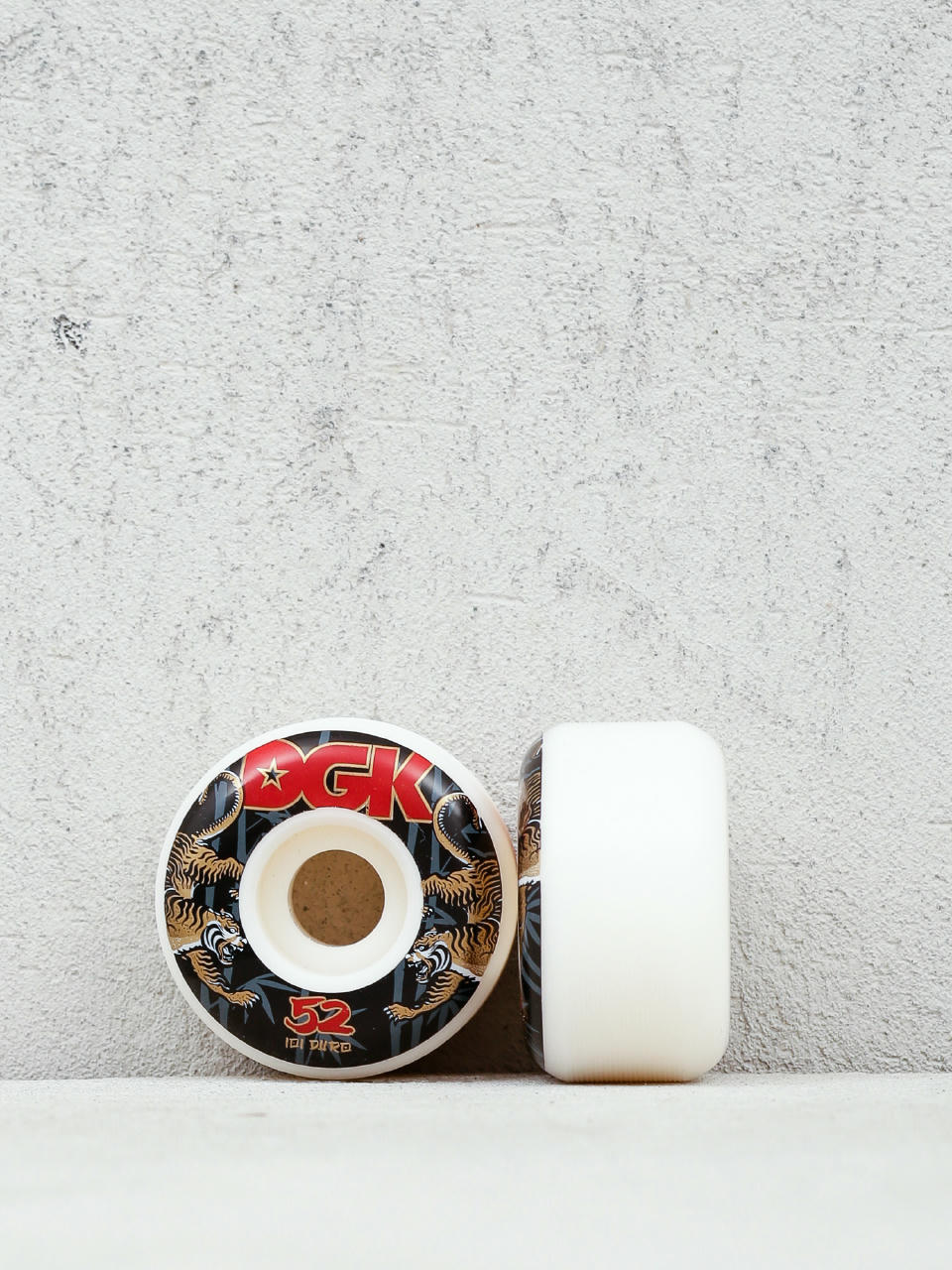 Role DGK Strength (white/black)