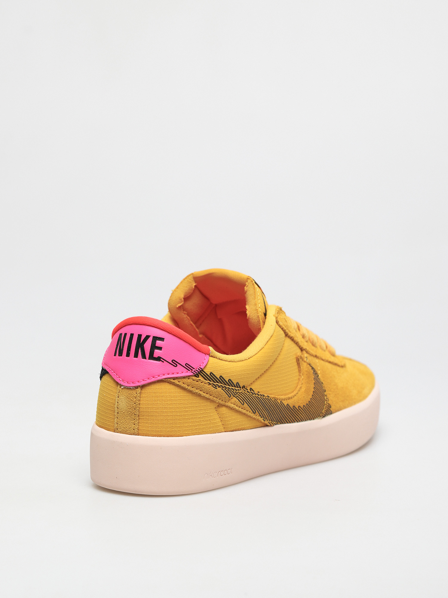 Pantofi Nike SB Bruin React T (pollen/black pale coral)