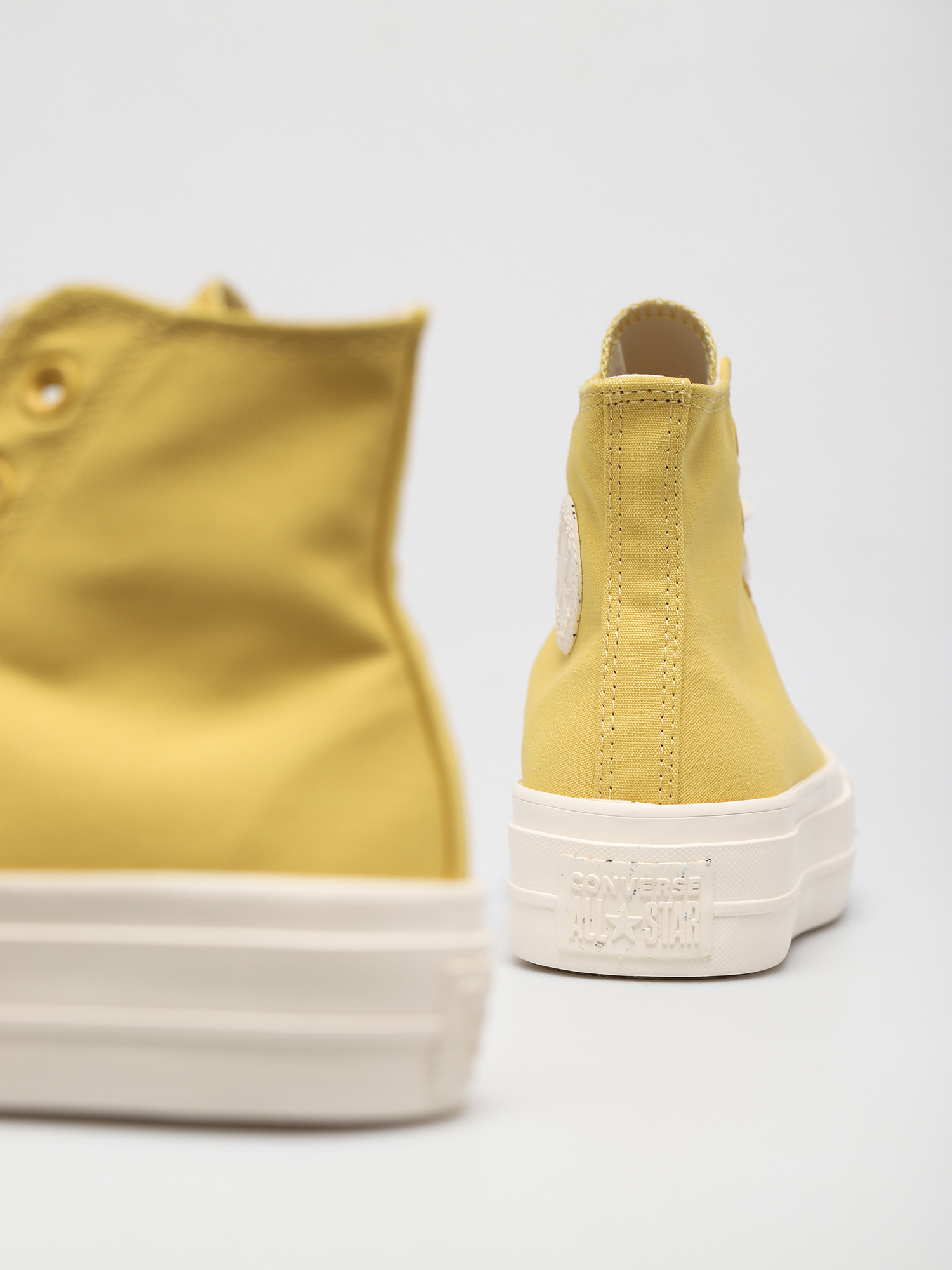 Pantofi Converse Chuck Taylor All Star Lift Wmn (straw yellow)