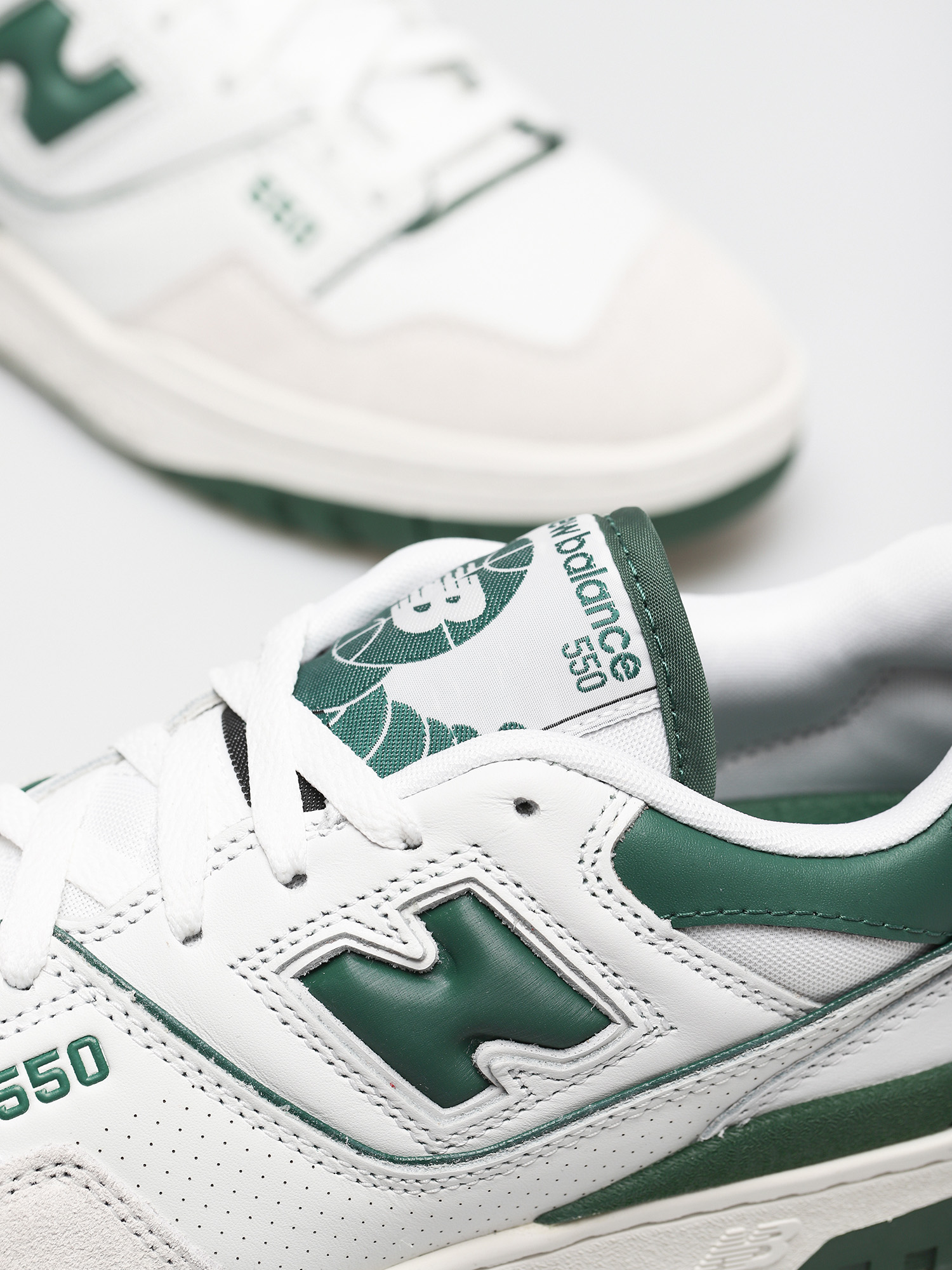 Pantofi New Balance 550 (white green)