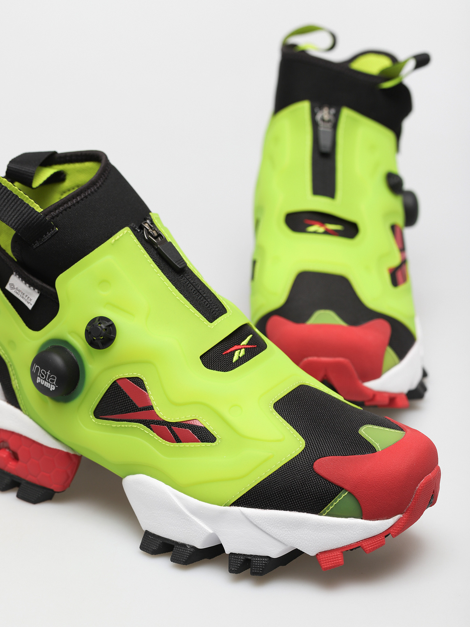 Pantofi Reebok Instapump Fury X Gtx (black/aciyel/vecred)