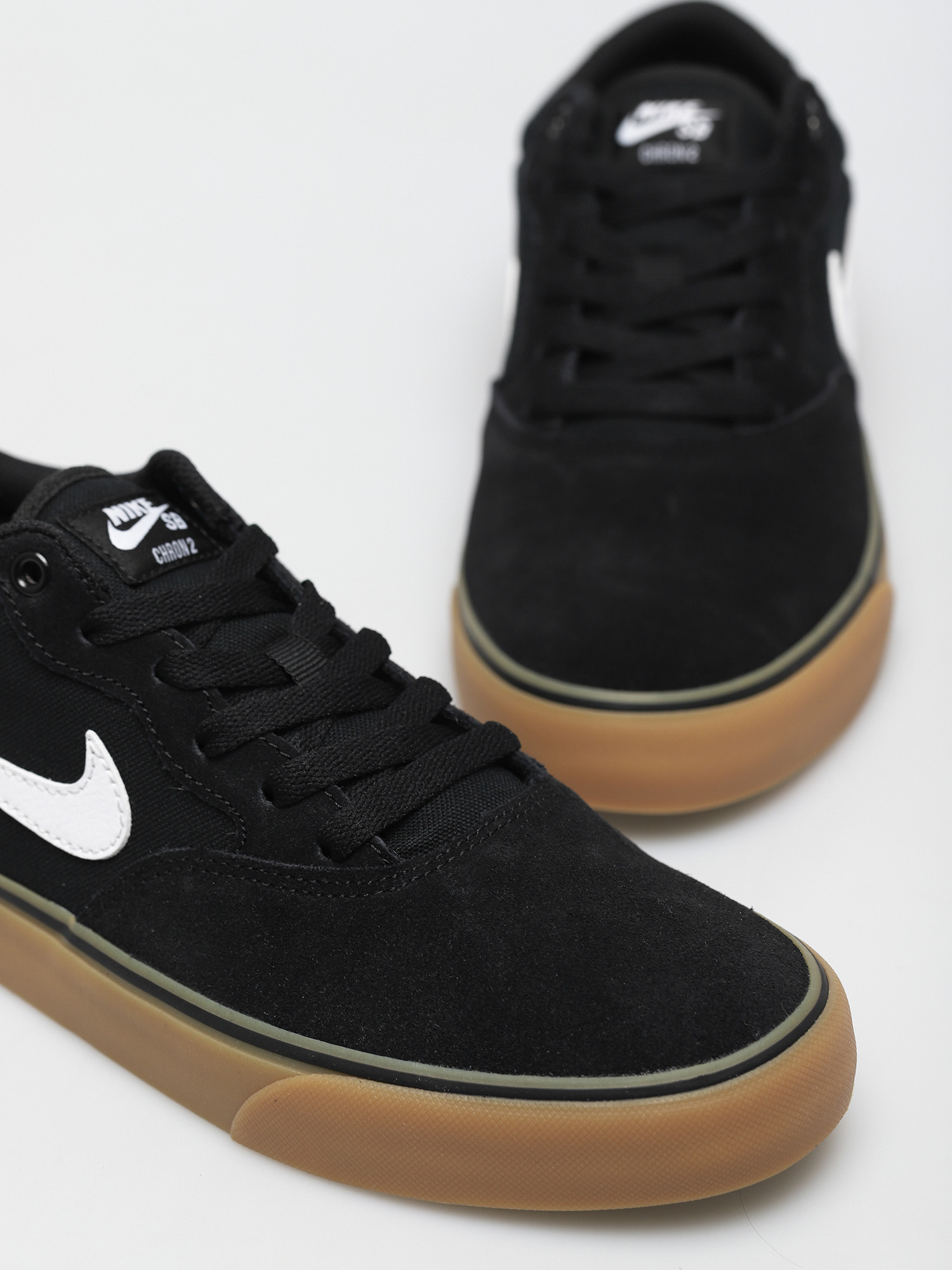 Pantofi Nike SB Chron 2 (black/white black gum light brown)