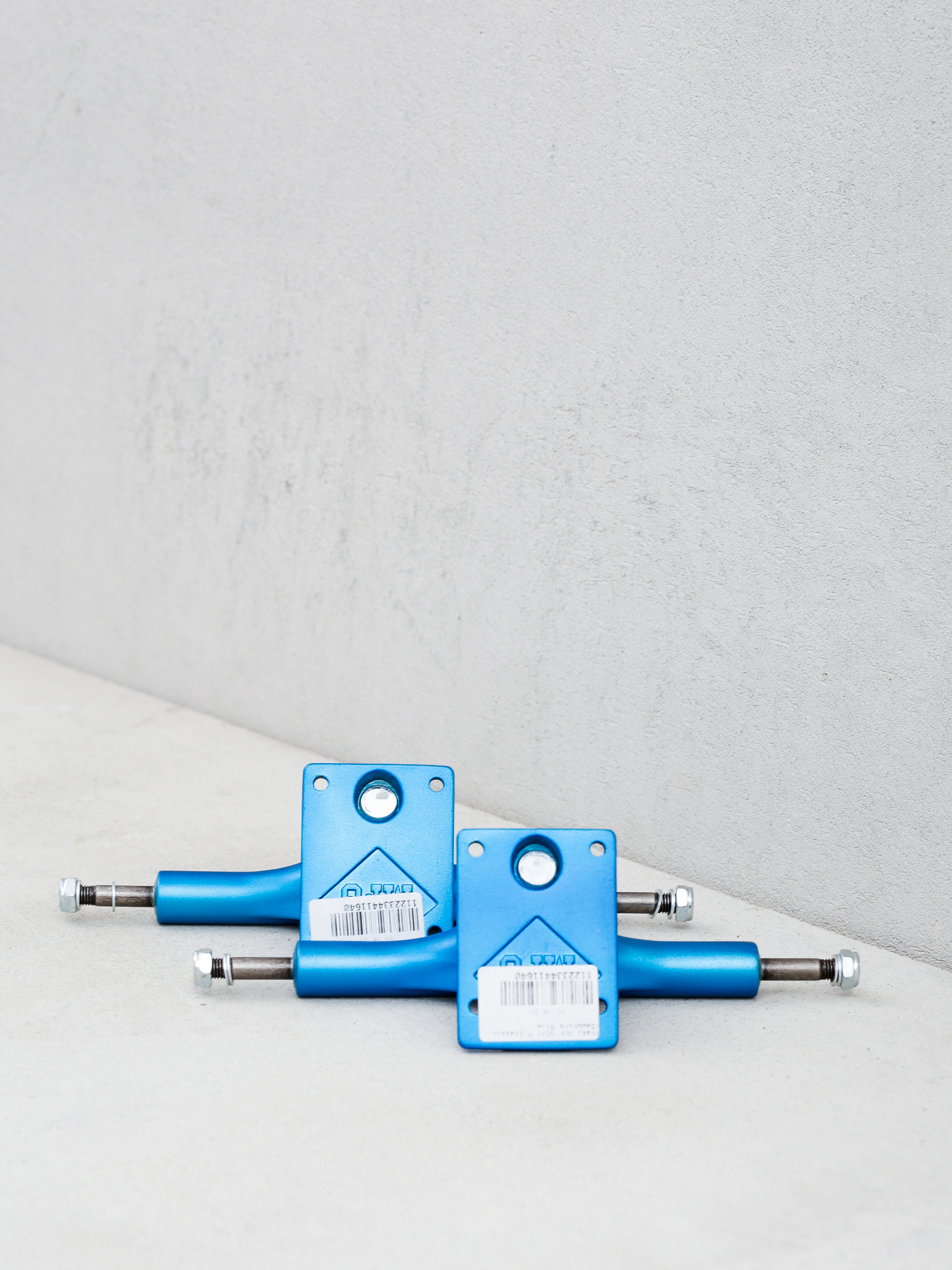 Axe Ace Classic (sapphire blue)