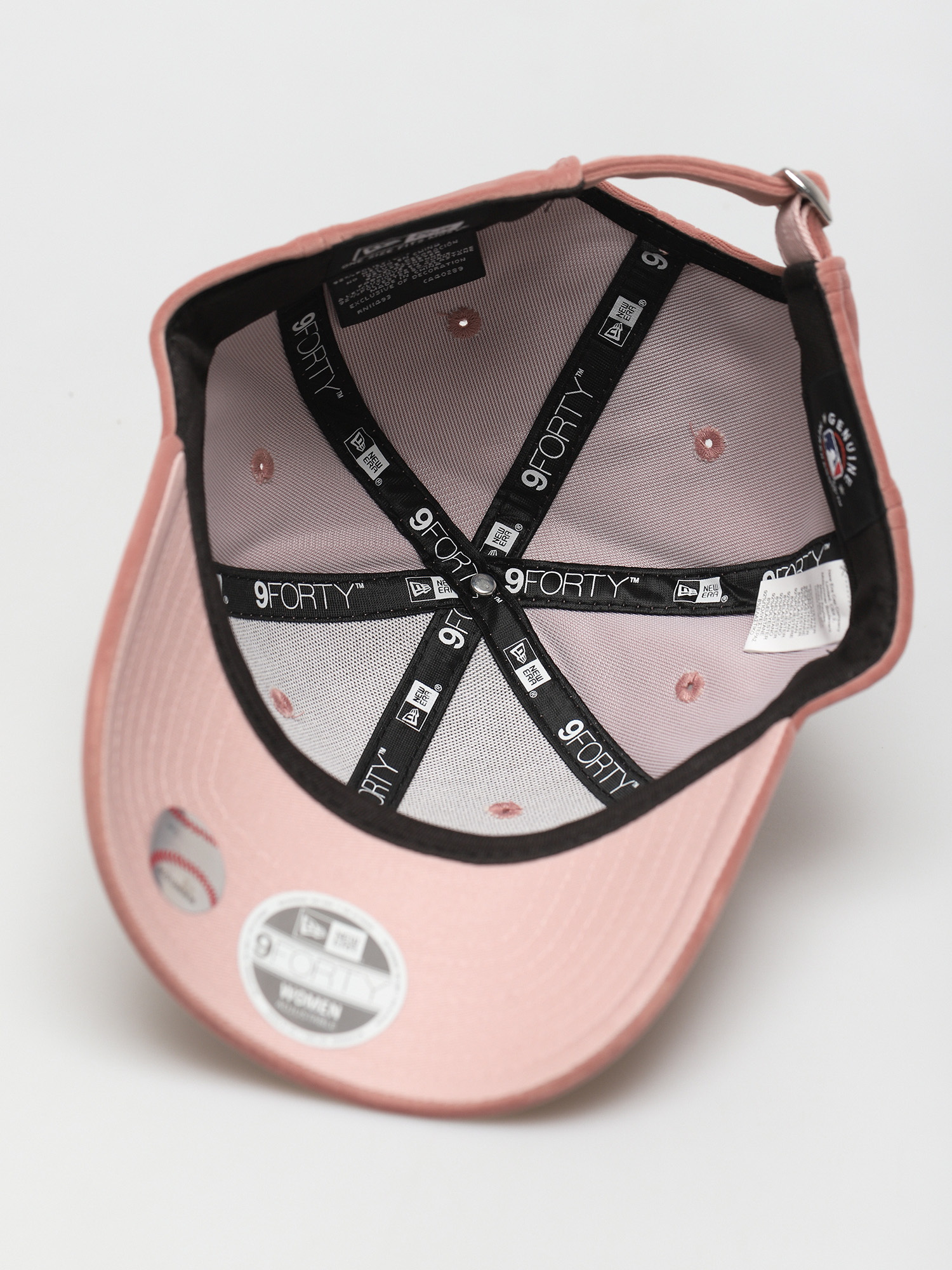 Șapcă New Era Met Velour 9Forty New York Yankees Wmn (pink)