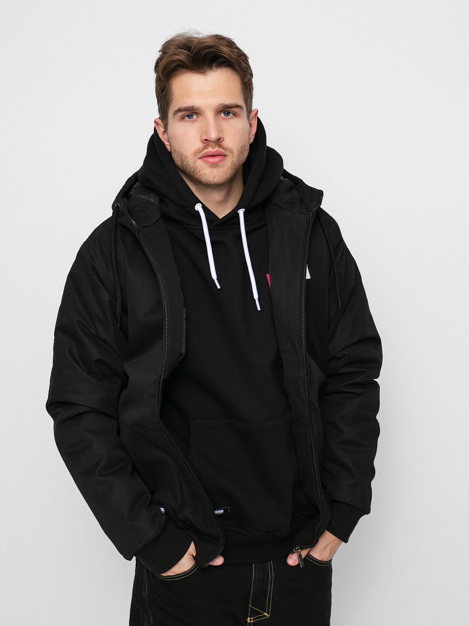 Geacu0103 MassDnm Worker (black)